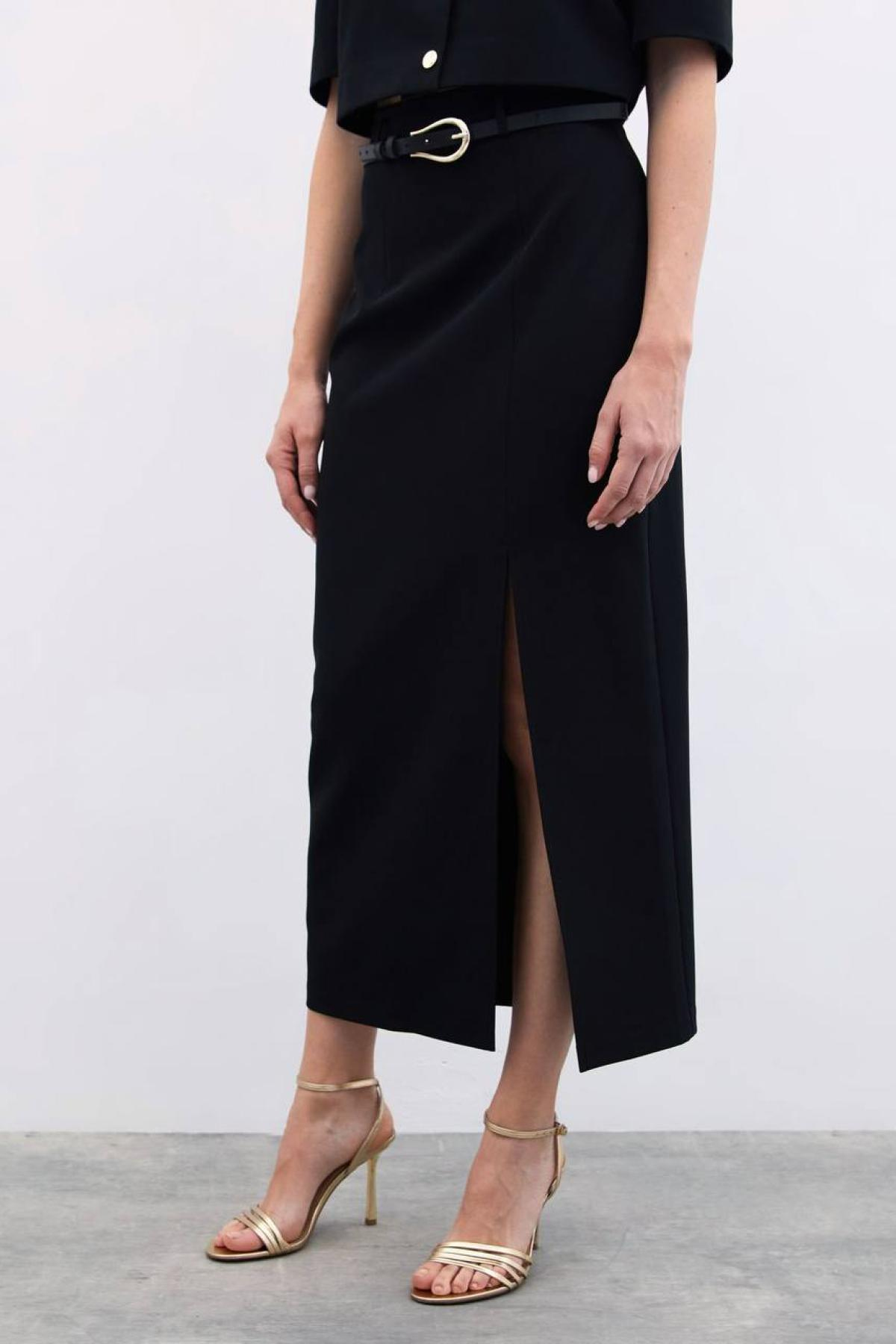 Wholesale Women Black Maxi Skirt 727516
