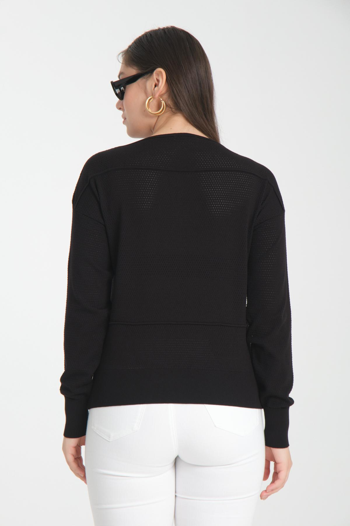 Wholesale Women Black Openwork Boat Neck Knit Blouse 722661