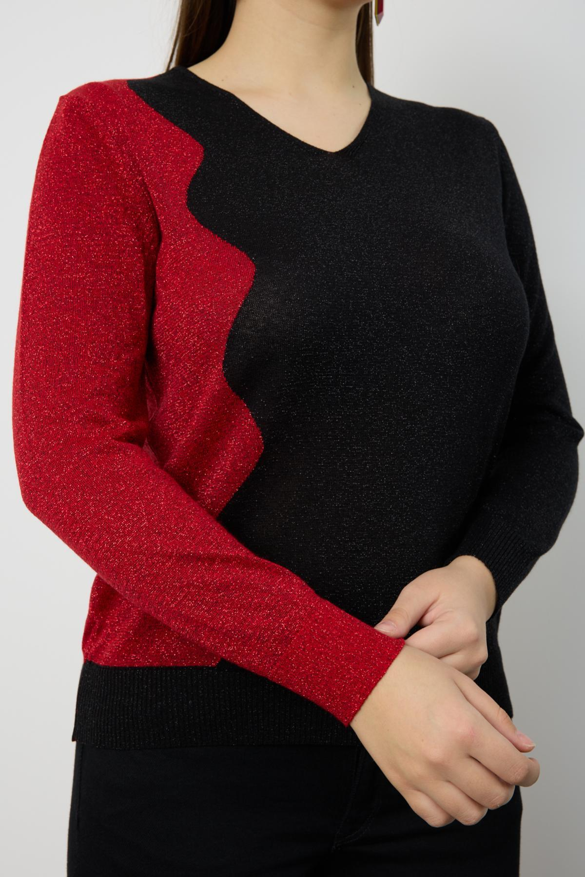 Wholesale Women Black-Red Two Tone Glittery V-Neck Knit Blouse 724830