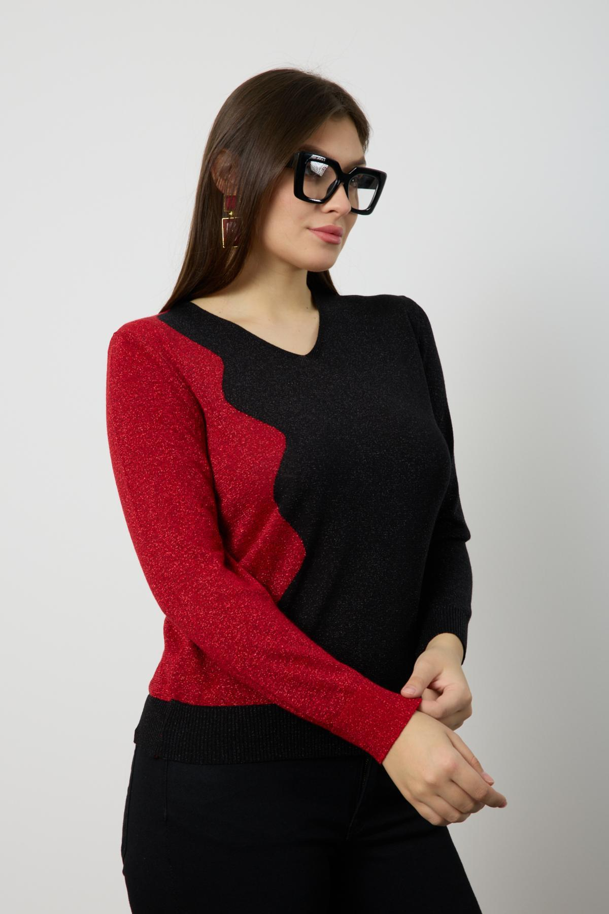 Wholesale Women Black-Red Two Tone Glittery V-Neck Knit Blouse 724830