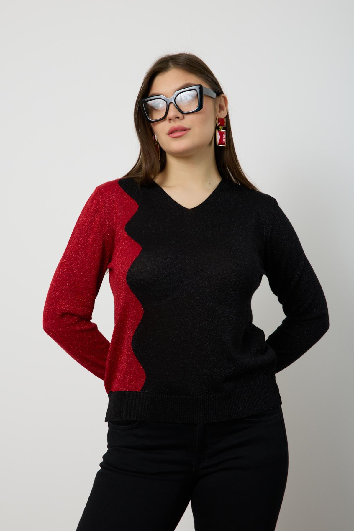 Wholesale Women Black-Red Two Tone Glittery V-Neck Knit Blouse 724830