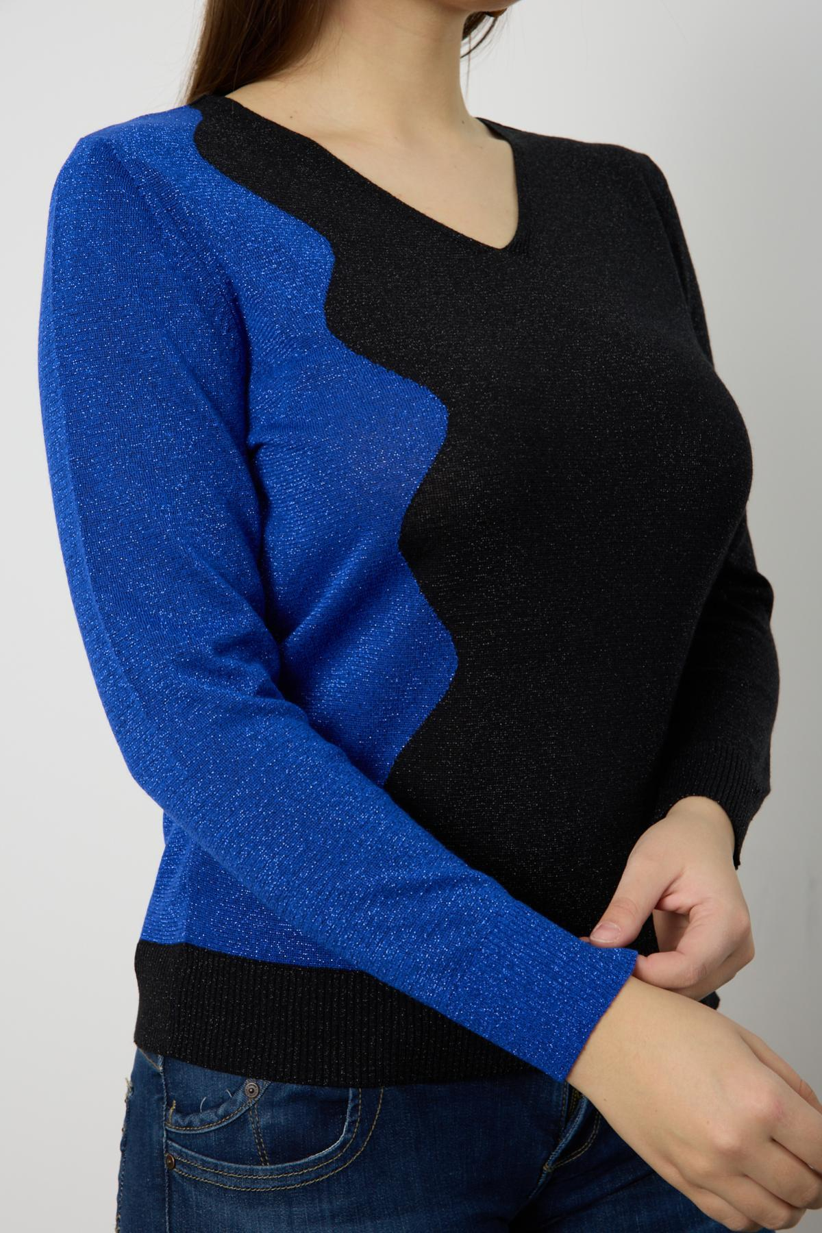 Wholesale Women Black-Sax Two Tone Glittery V-Neck Knit Blouse 724828