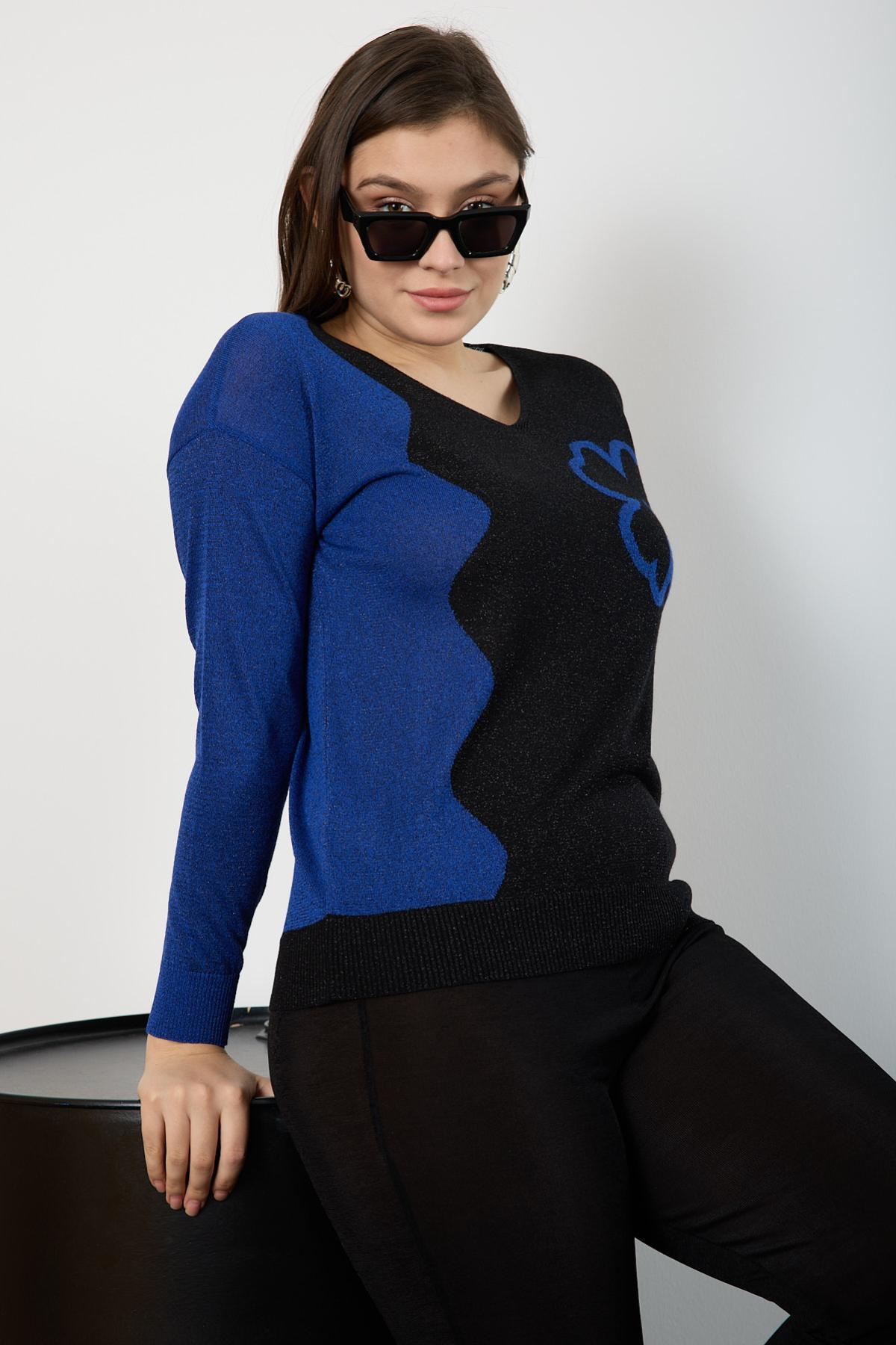 Wholesale Women Black-Sax Two Tone Glittery V-Neck Knit Blouse 725237