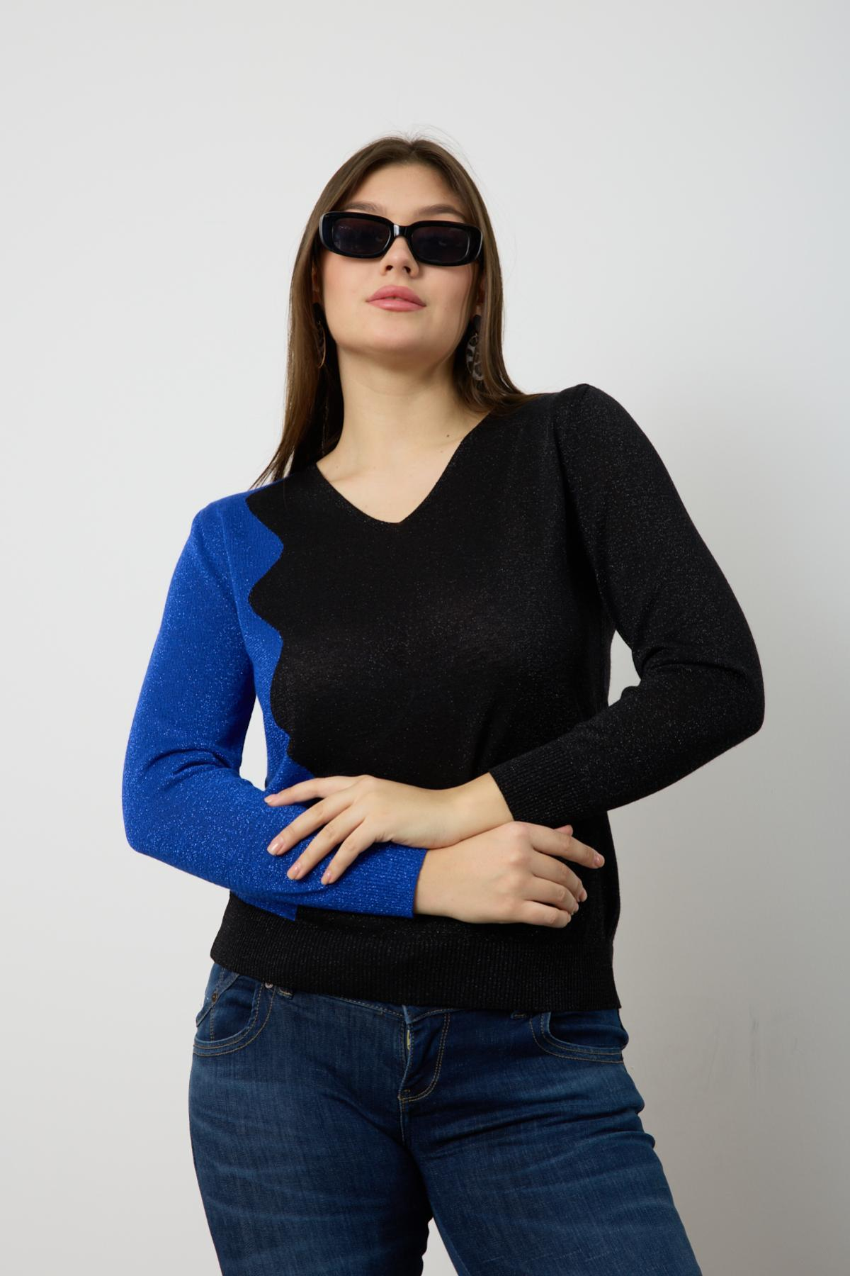Wholesale Women Black-Sax Two Tone Glittery V-Neck Knit Blouse 724828