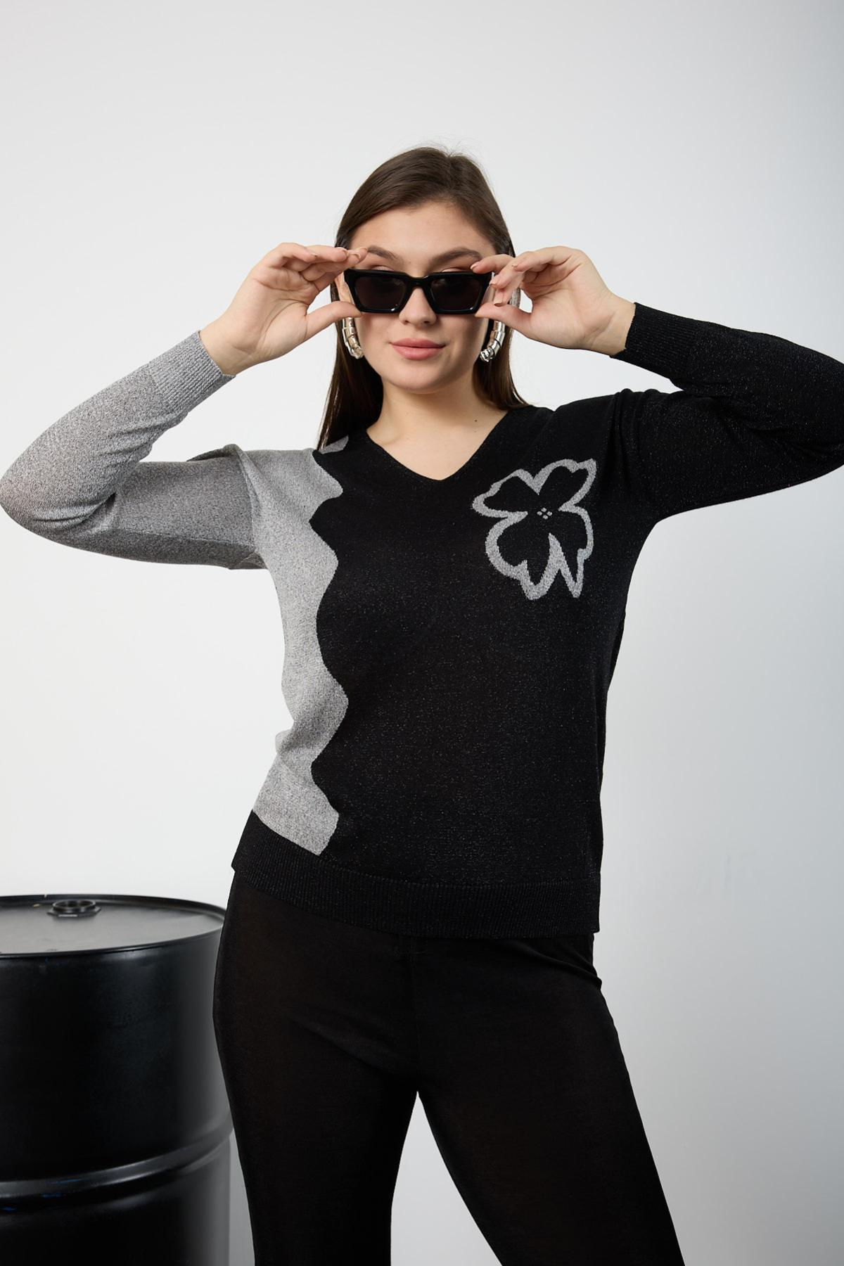 Wholesale Women Black-Silver Two Tone Glittery V-Neck Knit Blouse 725234