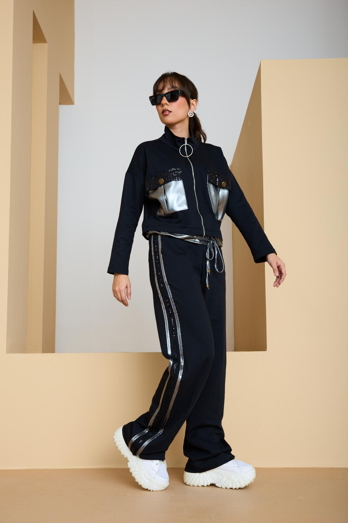 Wholesale Women Black-Silver Zip Up Cropped Jacket and Side Stripes Pants Set 729239