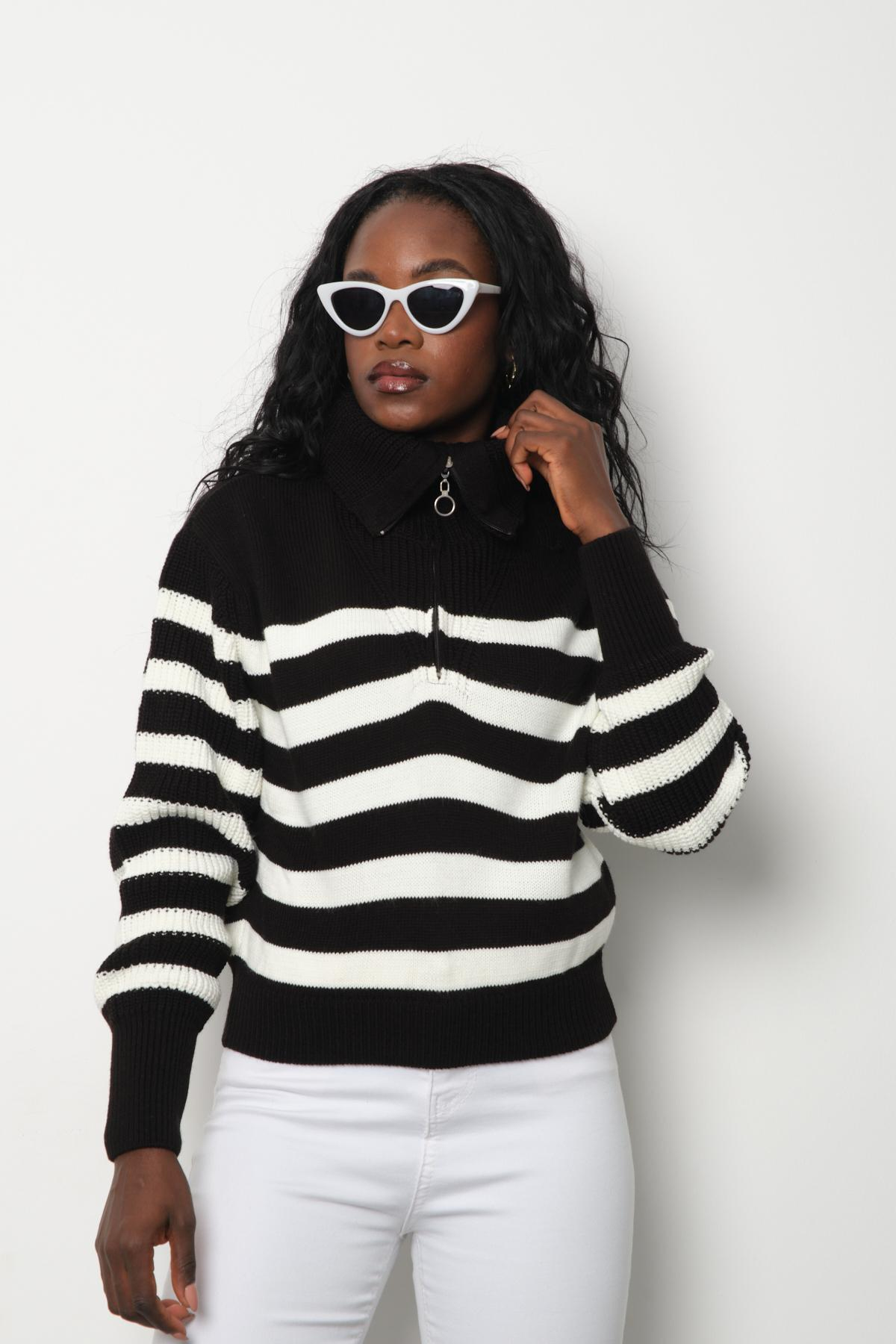 Wholesale Women Black Striped Zip Neck Knit Blouse 713312