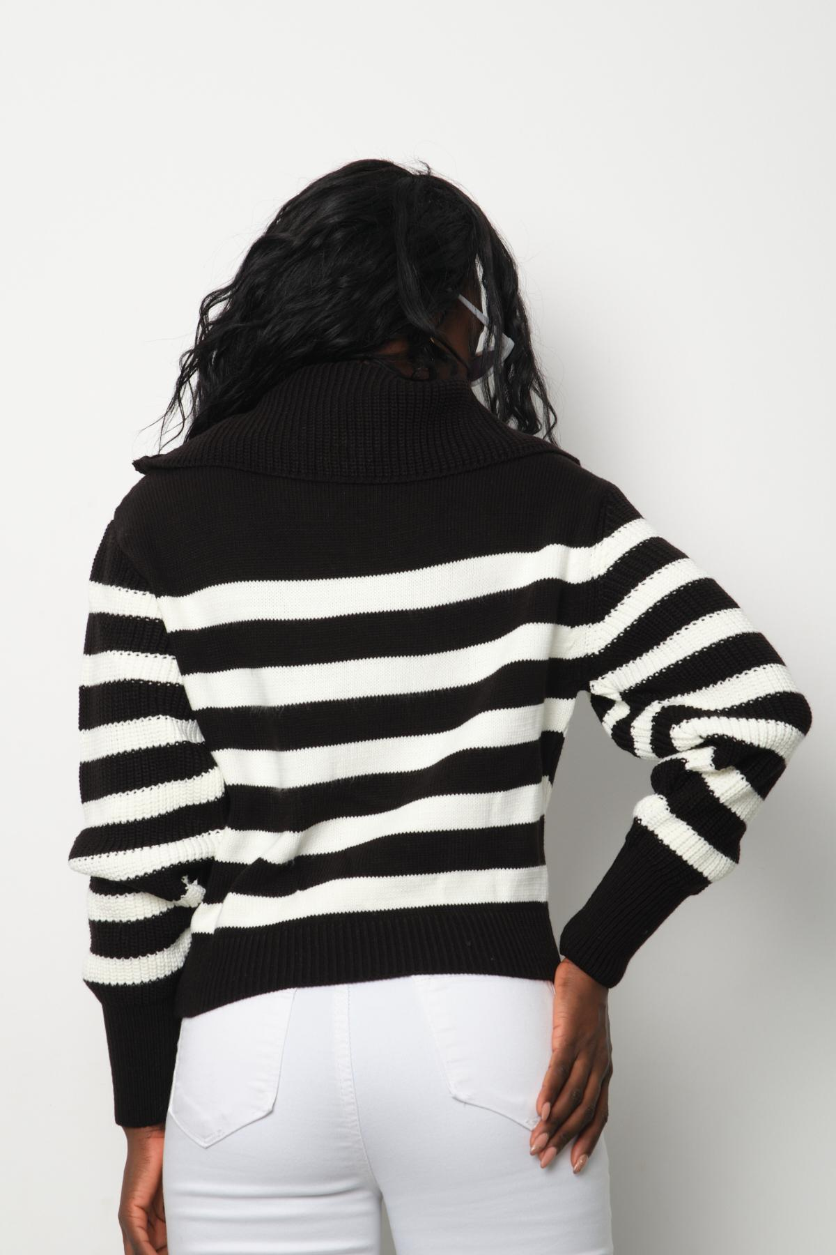 Wholesale Women Black Striped Zip Neck Knit Blouse 713312