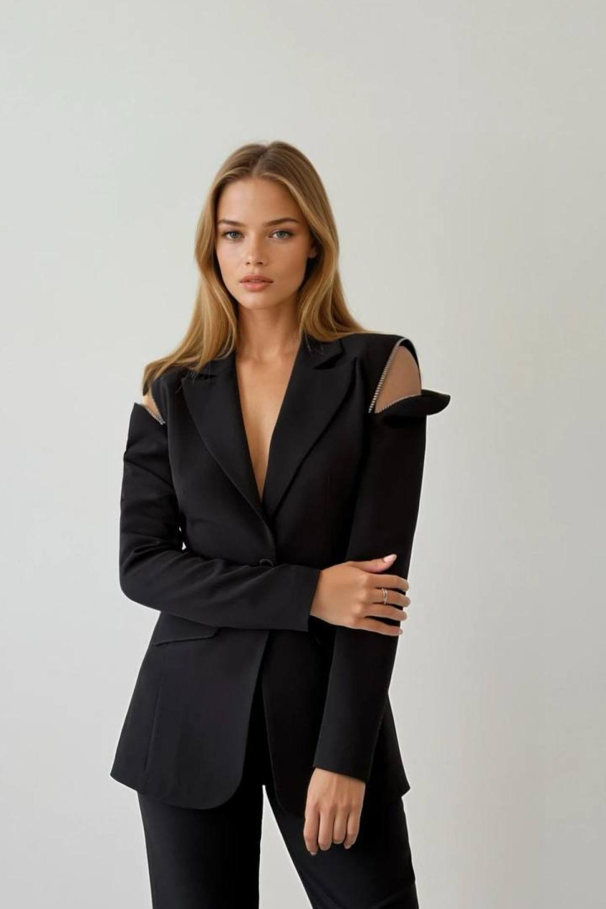 Wholesale Women Black Suit 730067