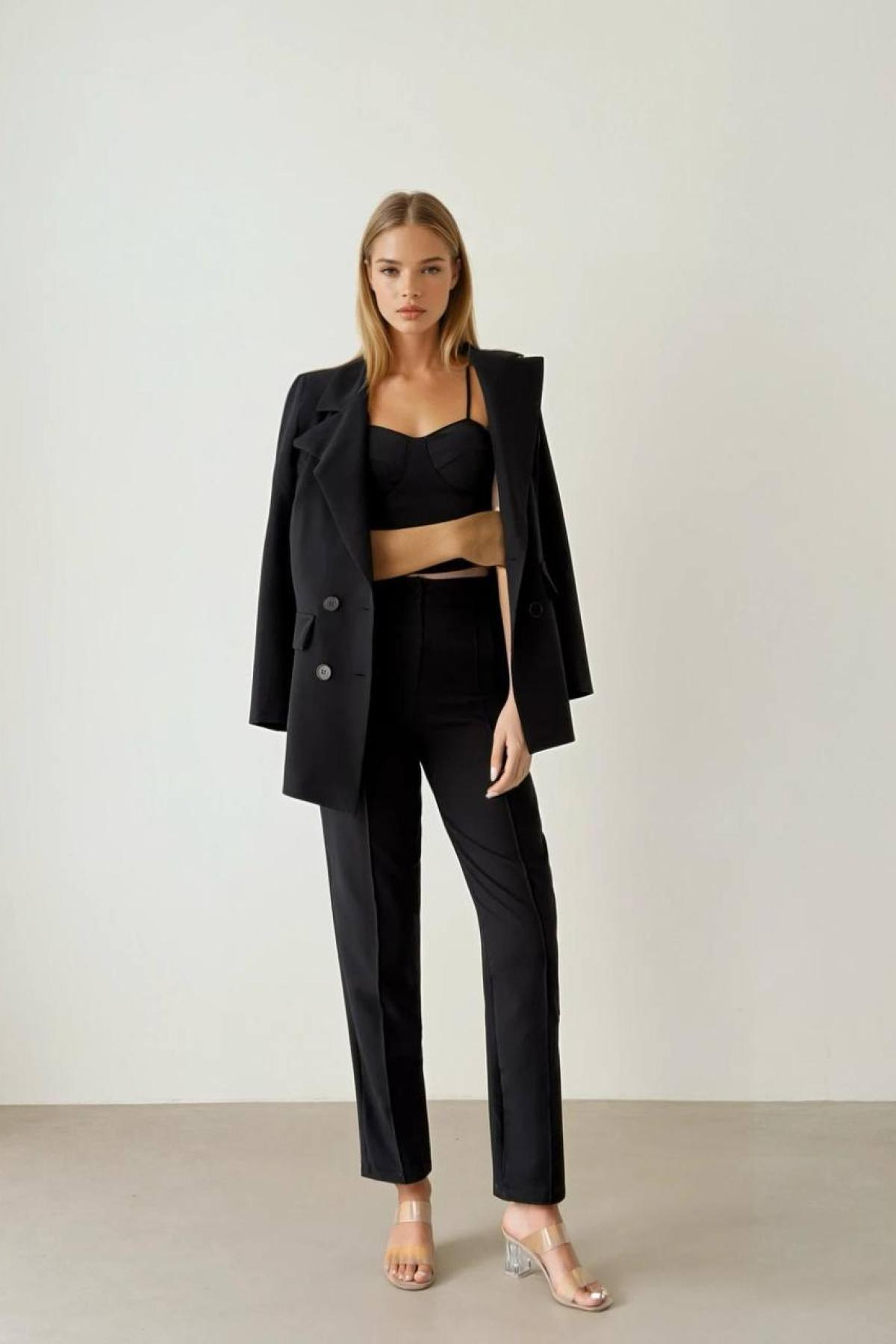 Wholesale Women Black Three Piece Suits 730066