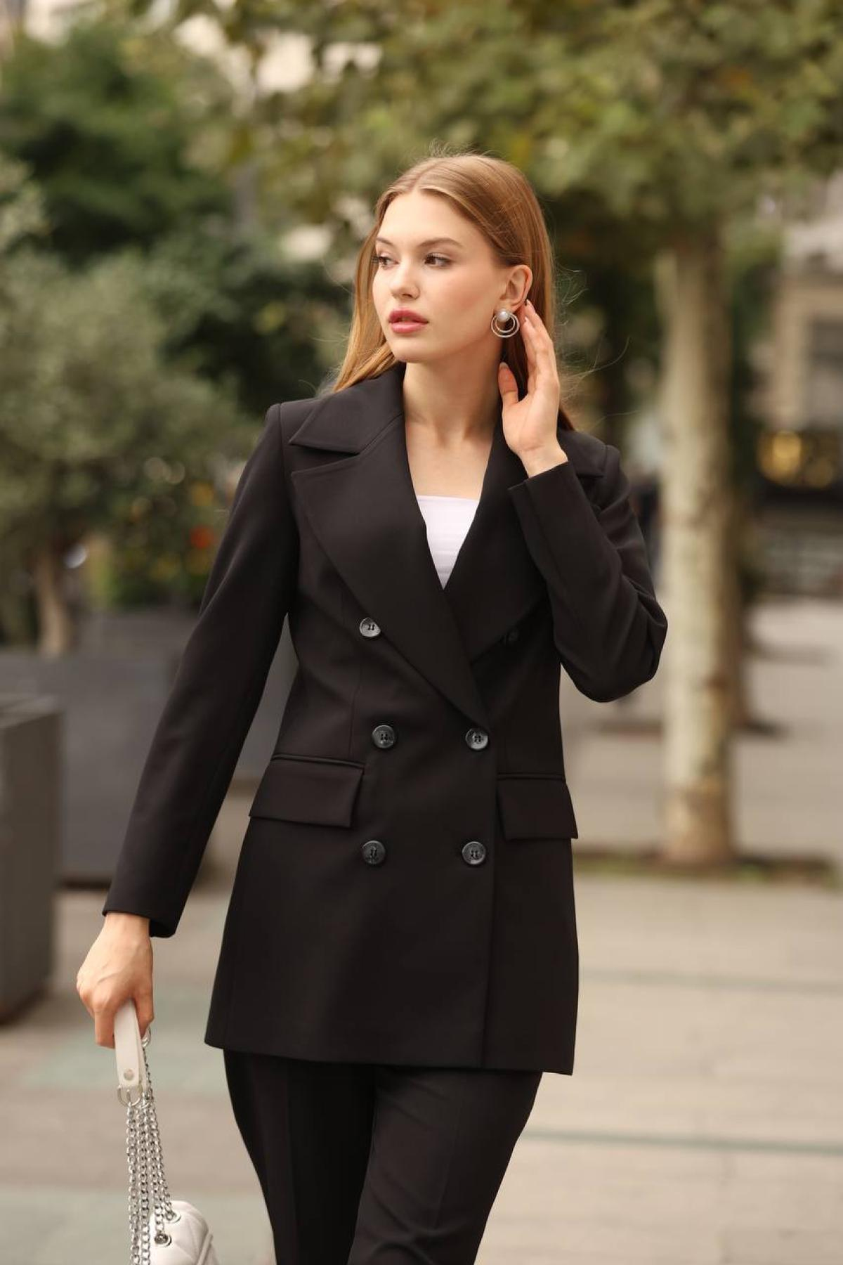 Wholesale Women Black Two Piece Suit Blazer and Pants Set 718371