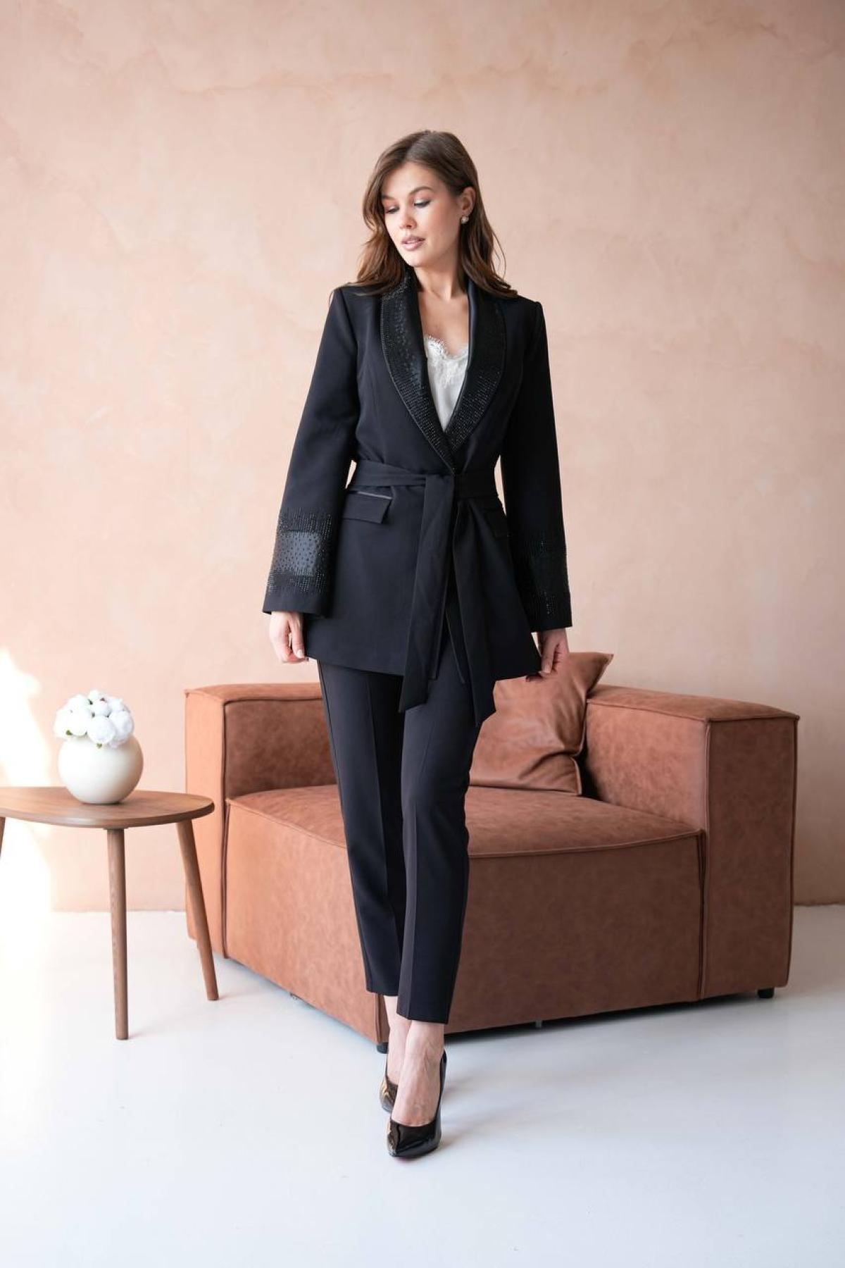 Wholesale Women Black Two Piece Suit - Blazer and Pants Set 721221