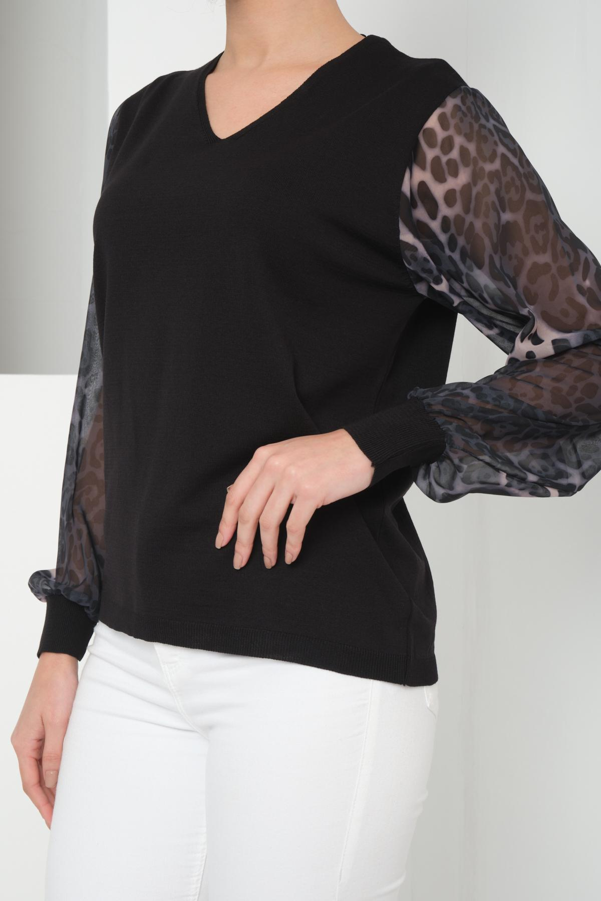 Wholesale Women Black V Neck Knit Blouse with Chiffon Sleeves 724775