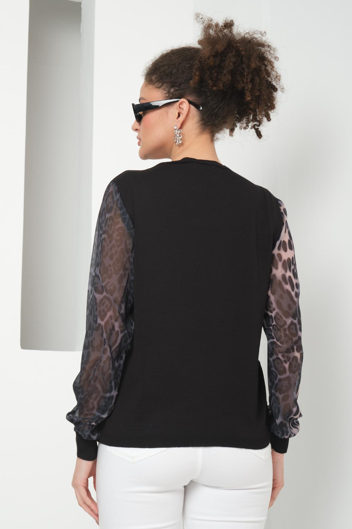 Wholesale Women Black V Neck Knit Blouse with Chiffon Sleeves 724775