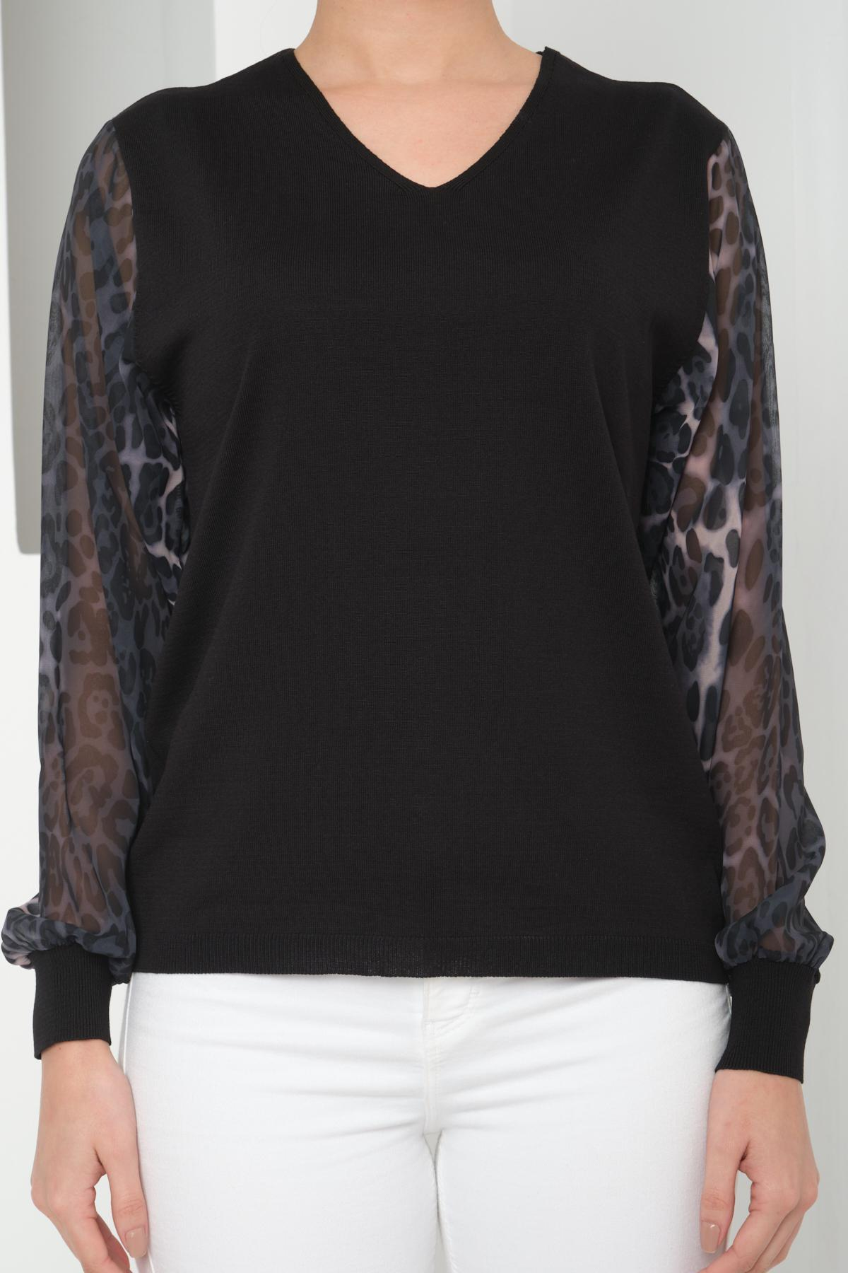 Wholesale Women Black V Neck Knit Blouse with Chiffon Sleeves 724775