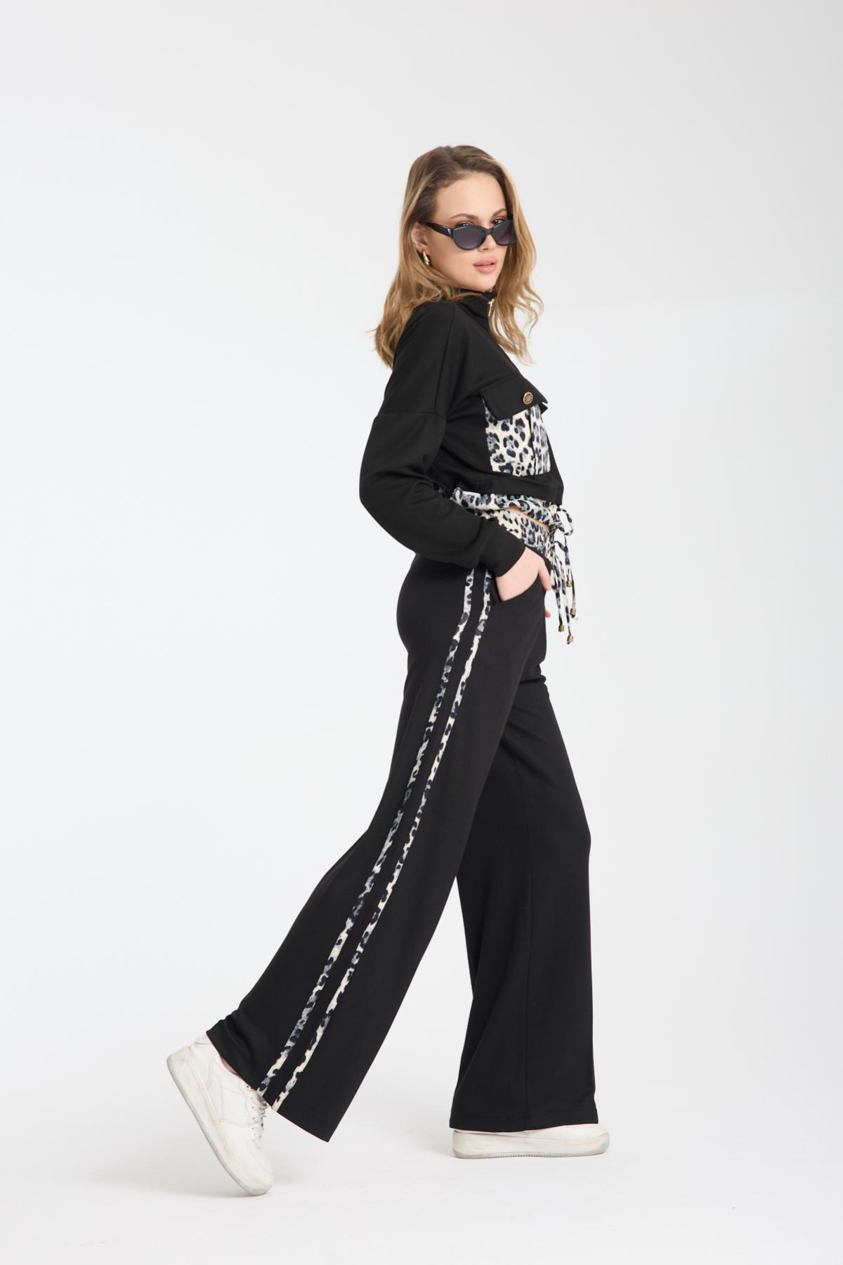 Wholesale Women Black Zip Up Jacket with Flap Pockets and Side Stripes Pants Set 729230