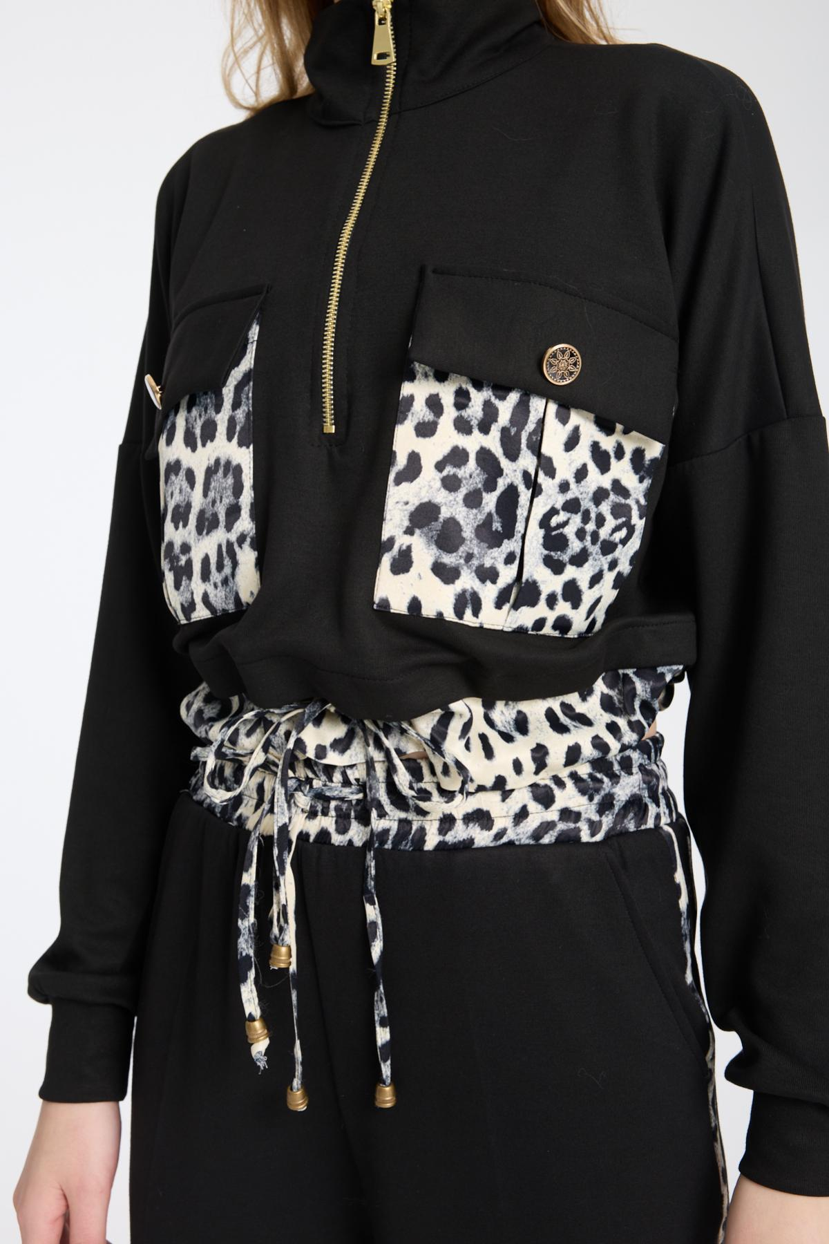 Wholesale Women Black Zip Up Jacket with Flap Pockets and Side Stripes Pants Set 729230