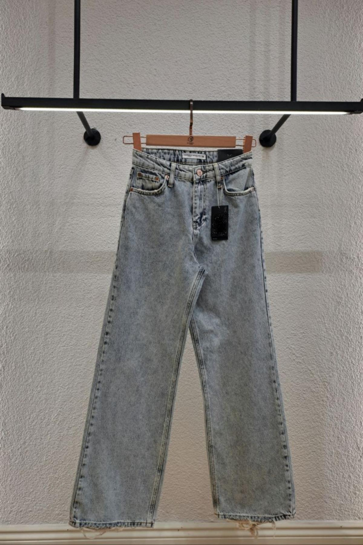 Wholesale Women Blue Gray Wide Leg Jeans 718039