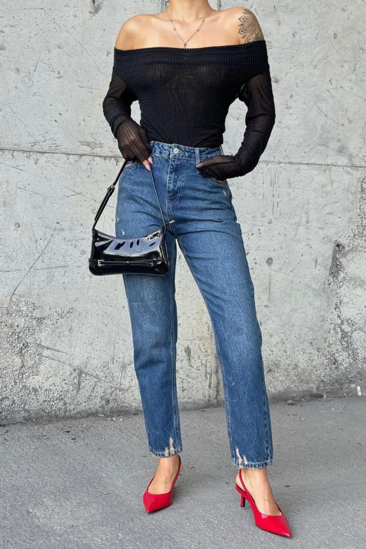 Wholesale Women Blue Mom Jeans 718034