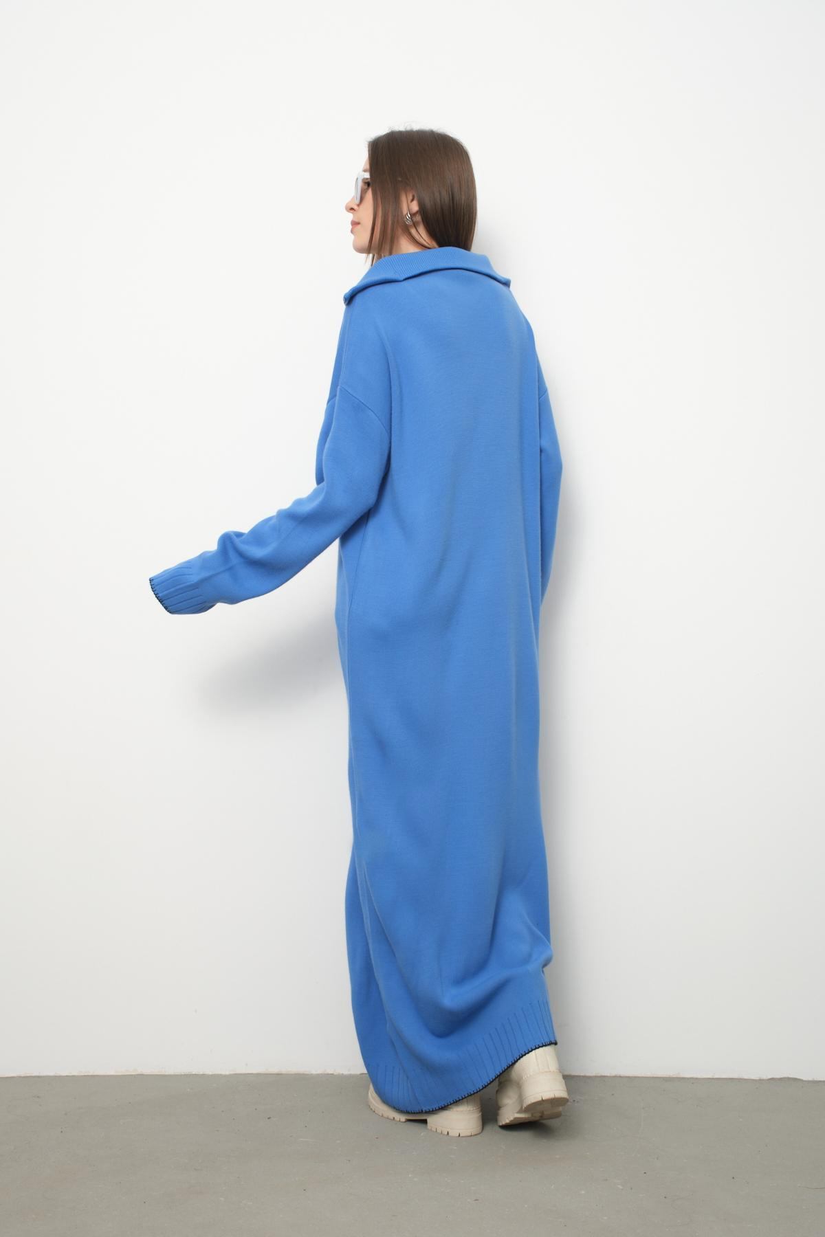 Wholesale Women Blue Zip-Neck Knitted Maxi Dresses 710108