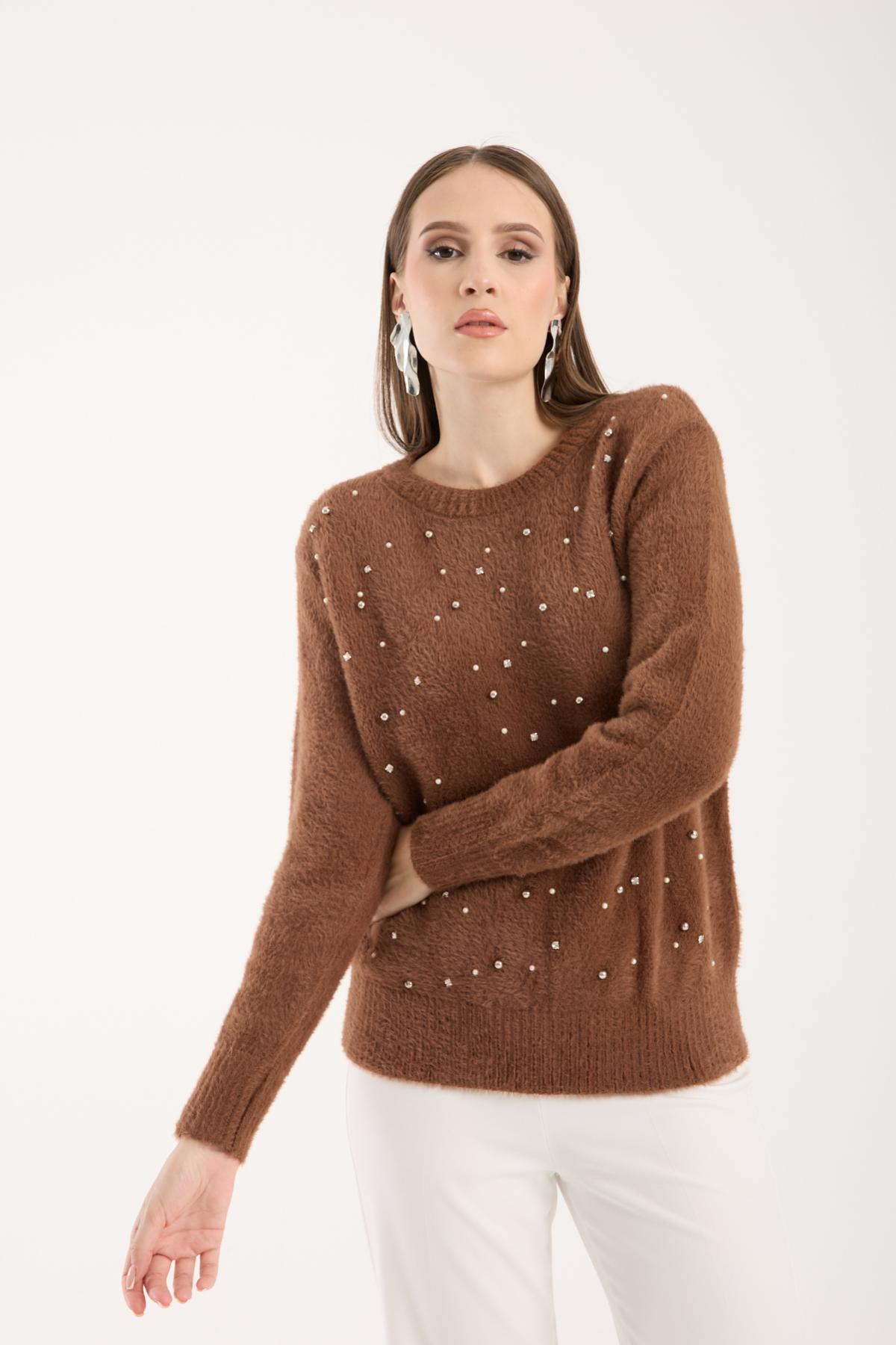 Wholesale Women Brown Crew-Neck Knit Blouse with Rhinestone and Pearl Embellishments 738888