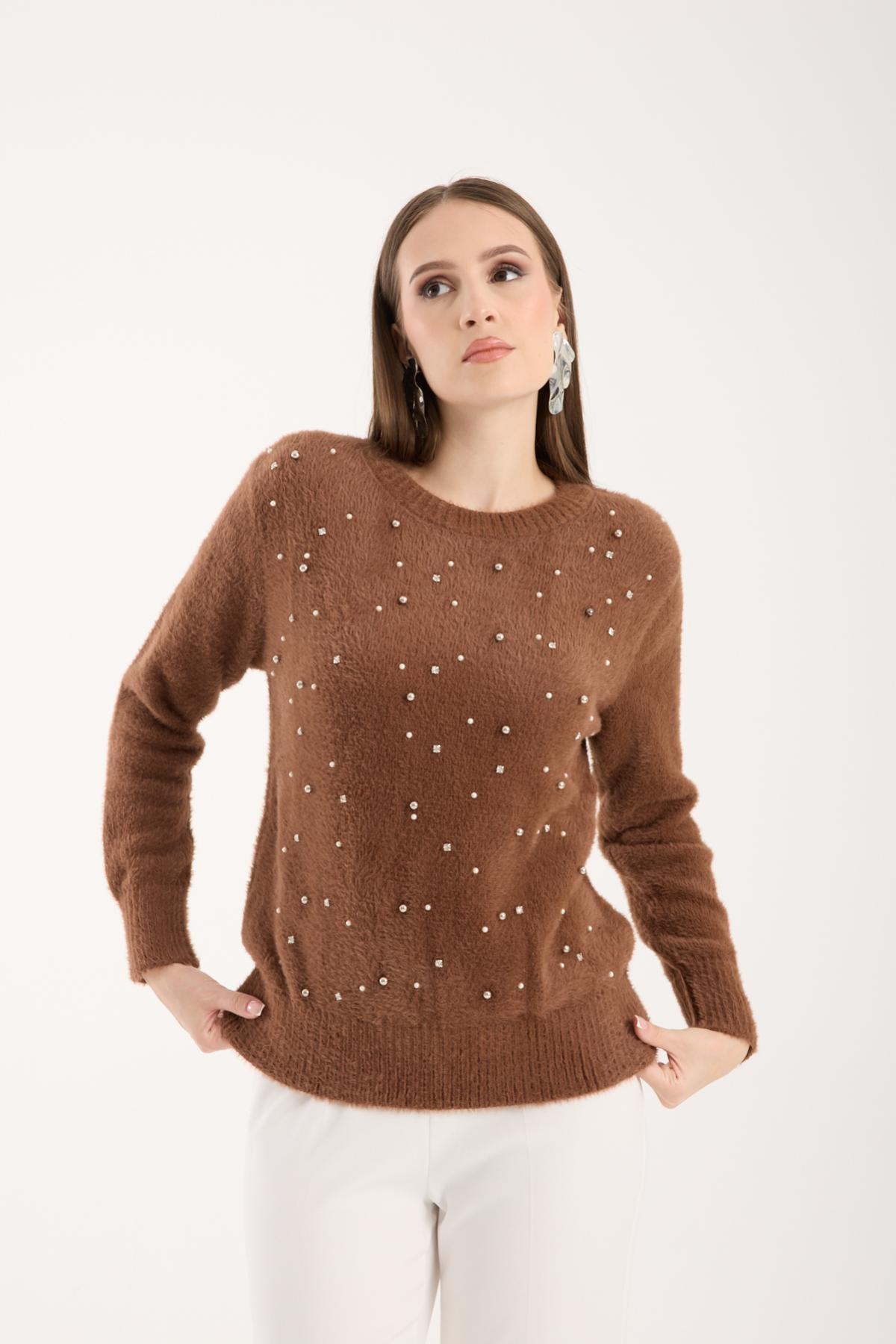 Wholesale Women Brown Crew-Neck Knit Blouse with Rhinestone and Pearl Embellishments 738888