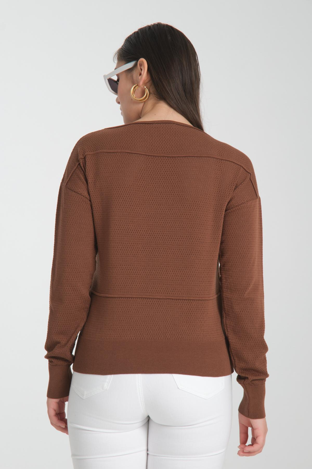 Wholesale Women Brown Openwork Boat Neck Knit Blouse 722668