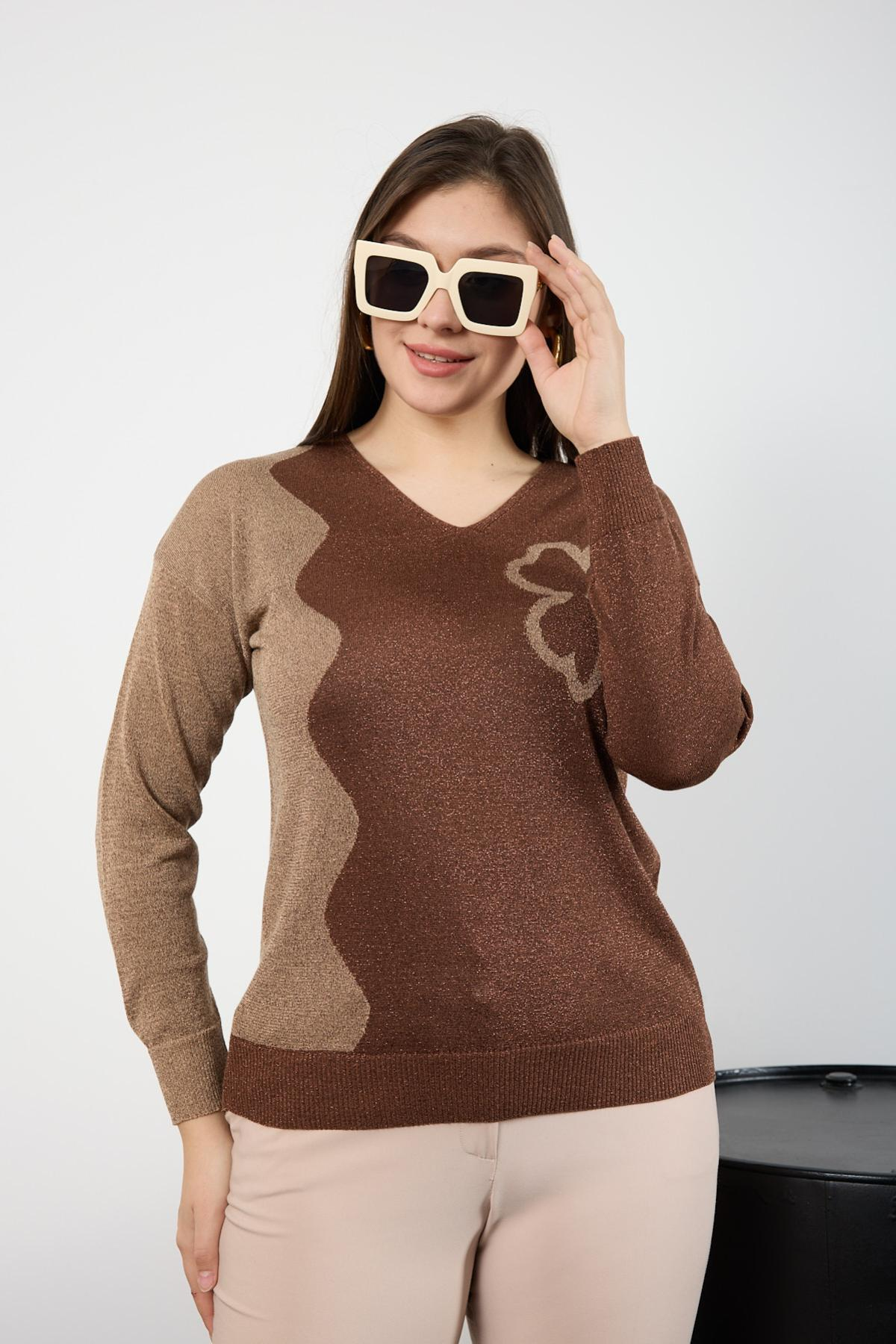Wholesale Women Brown Two Tone Glittery V-Neck Knit Blouse 725243