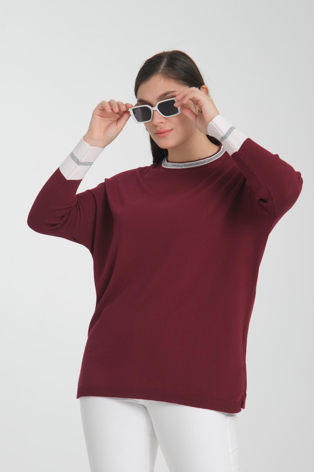 Wholesale Women Burgundy Glitter Garnished Crew Neck Knit Blouse with Side Slits 722652