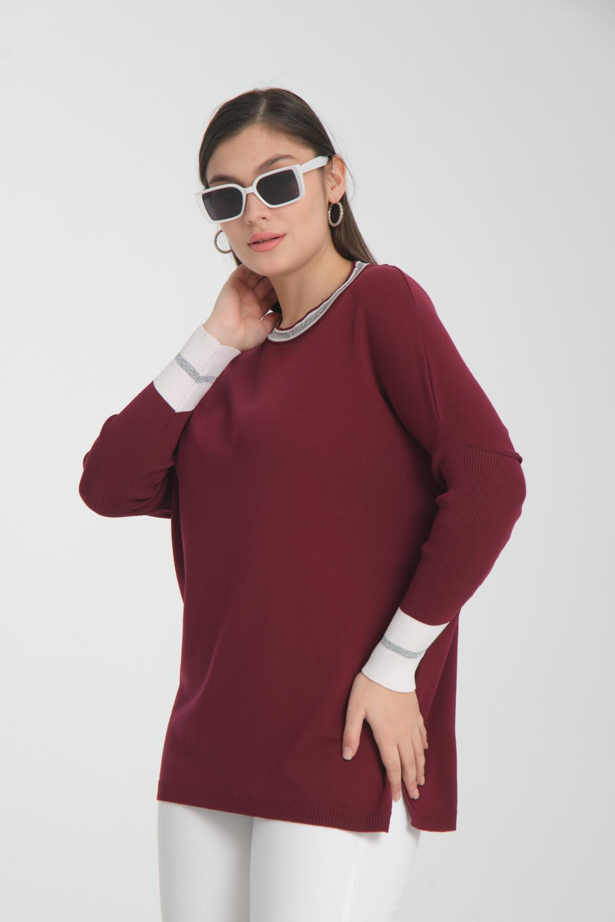 Wholesale Women Burgundy Glitter Garnished Crew Neck Knit Blouse with Side Slits 722652