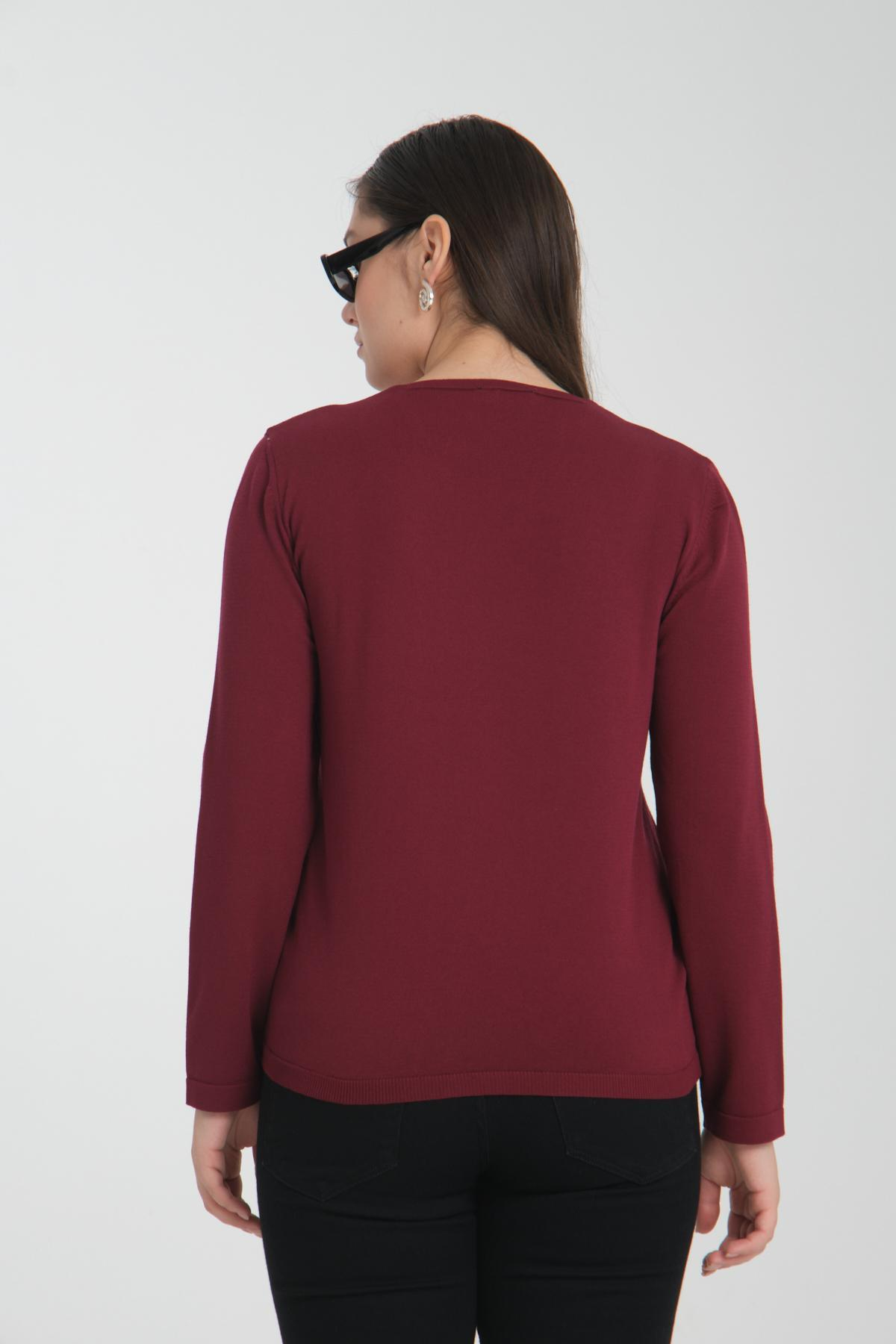 Wholesale Women Burgundy Studded V Neck Knit Blouse 722643