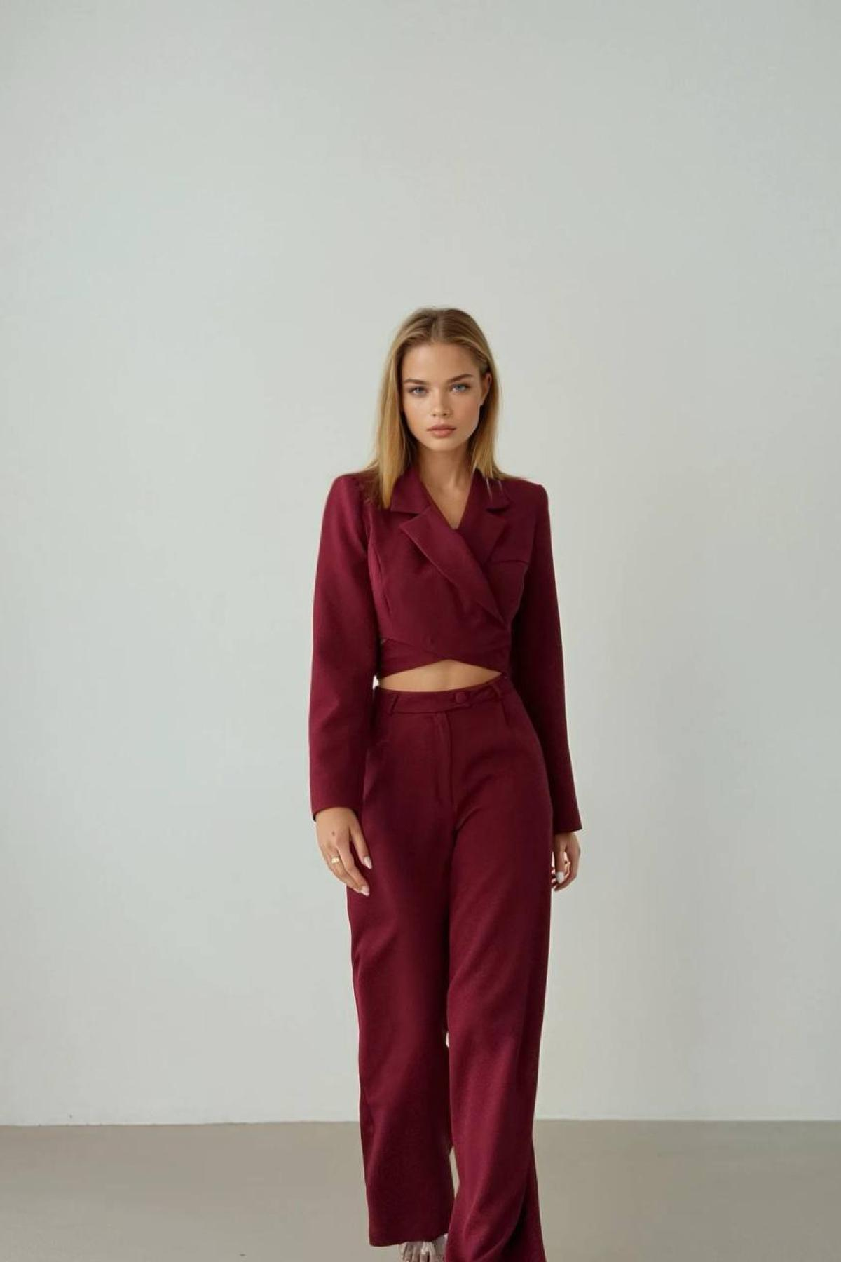 Wholesale Women Burgundy Suit 730078