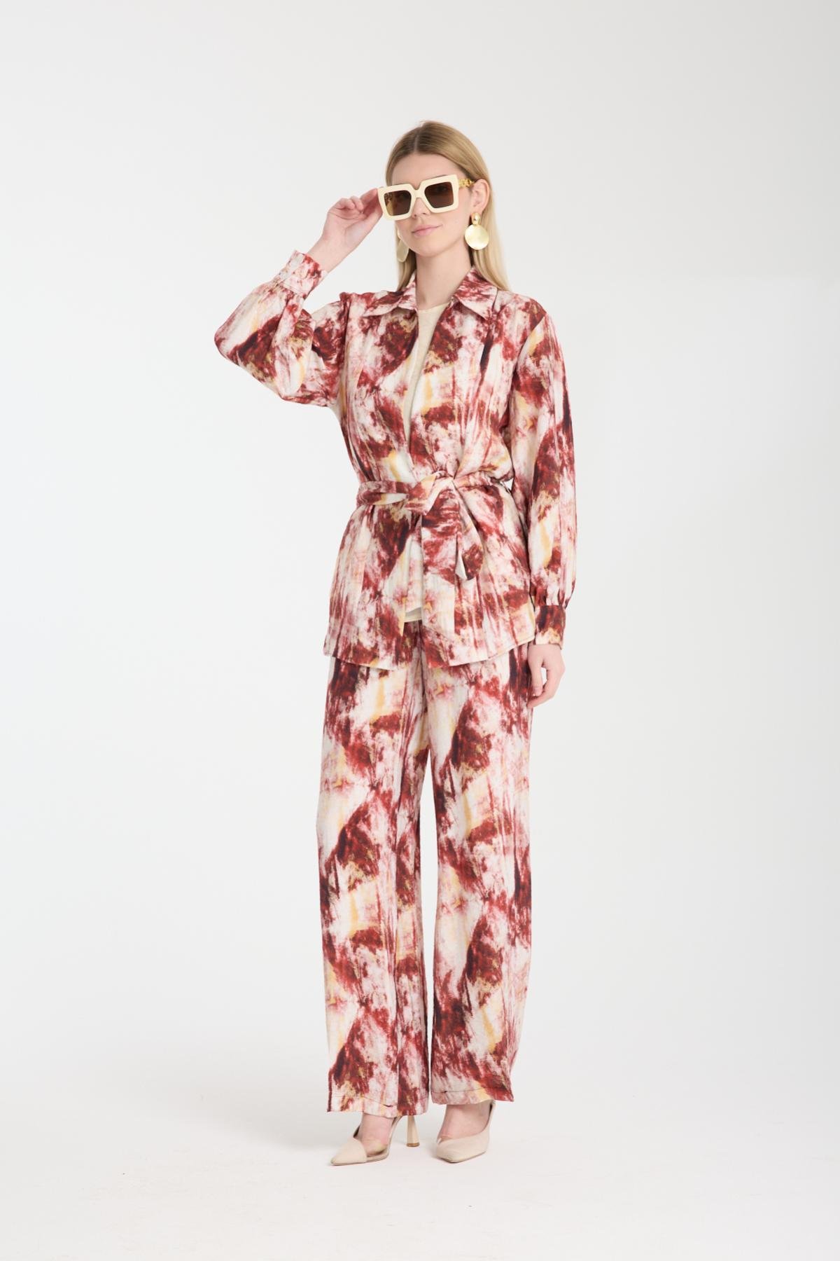 Wholesale Women Burgundy Three-Piece Patterned Suit 729223