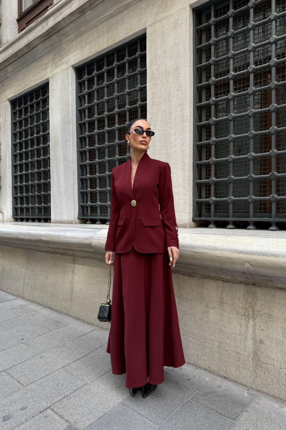 Wholesale Women Burgundy Two Piece Suit Blazer and Skirt Set 737324