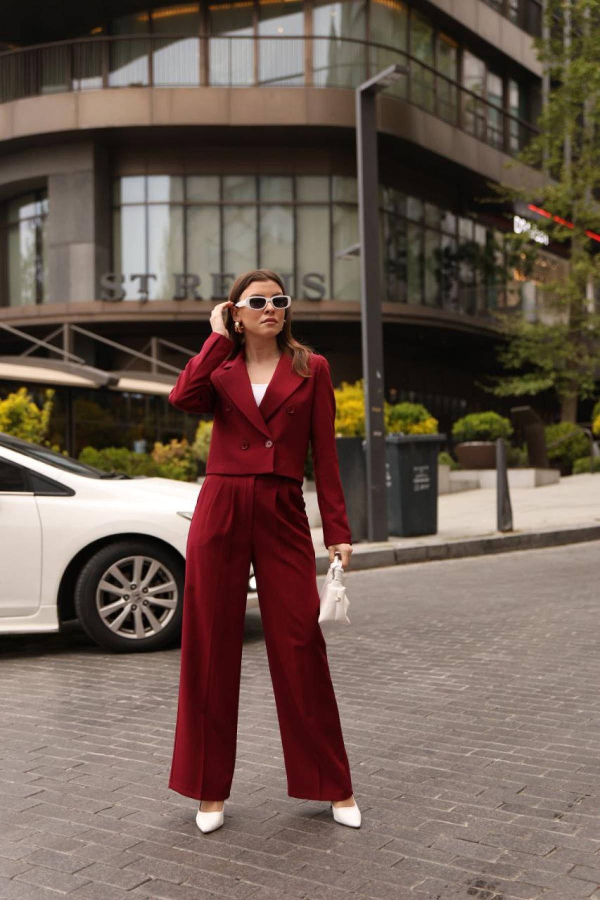 Wholesale Women Burgundy Two Piece Suit Blazer and Pants Set 737334