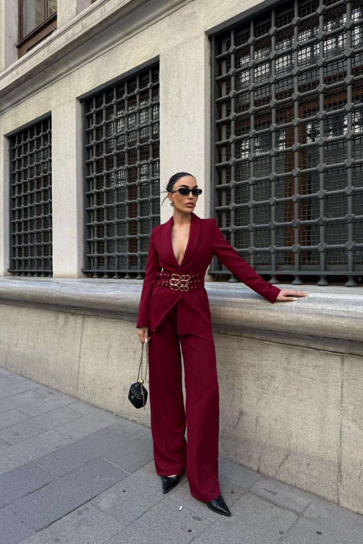 Wholesale Women Burgundy Two Piece Suit Blazer and Pants Set 737348