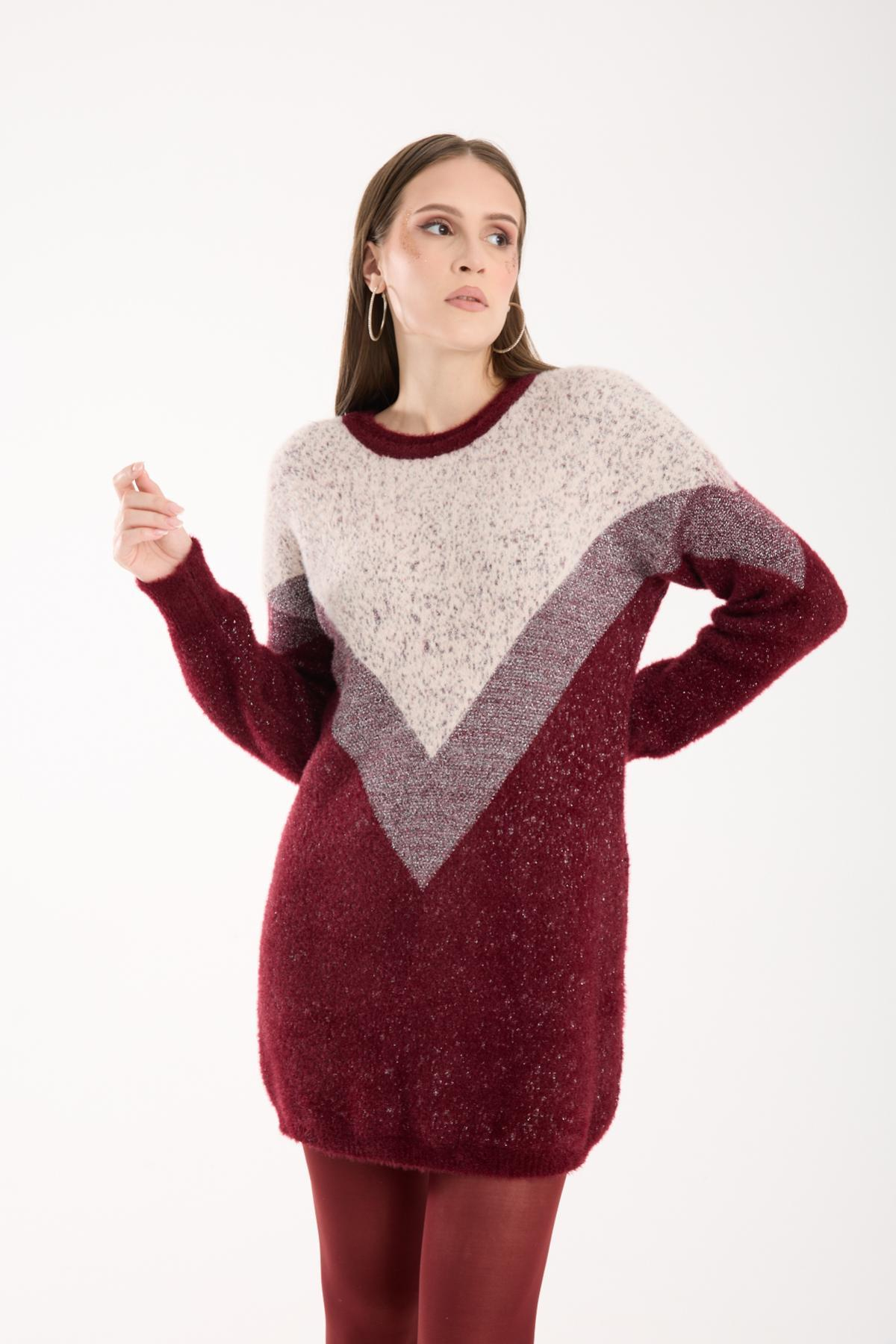 Wholesale Women Burgundy Two-Tone Crew-Neck Lurex Knit Blouse 738869