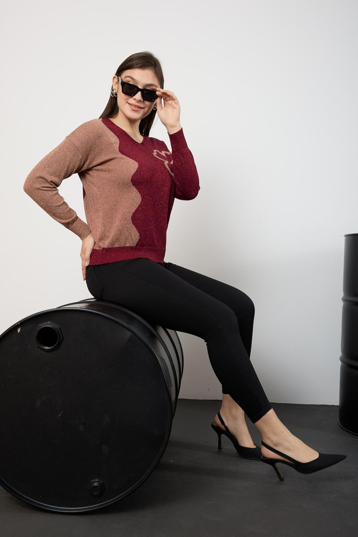 Wholesale Women Burgundy Two Tone Glittery V-Neck Knit Blouse 725242