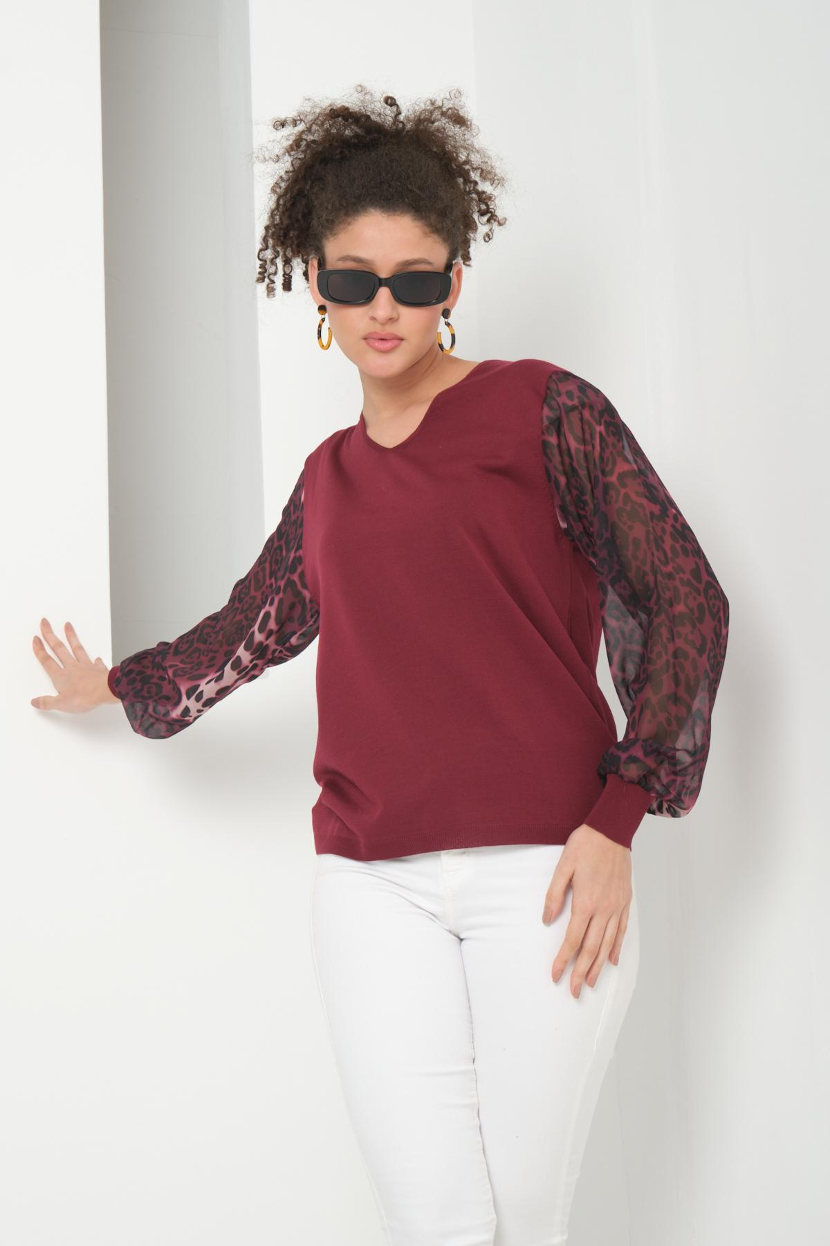 Wholesale Women Burgundy V Neck Knit Blouse with Chiffon Sleeves 724783