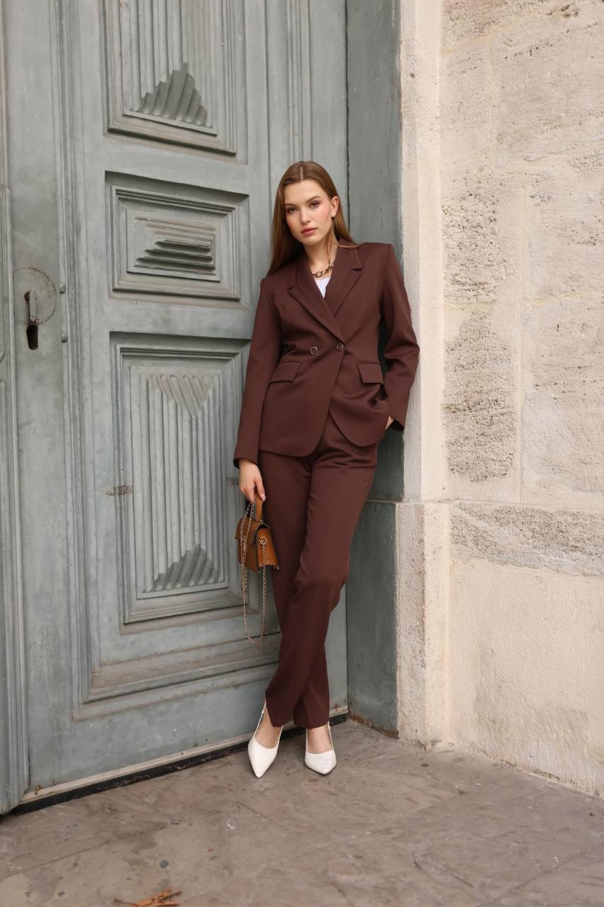 Wholesale Women Chocolate Brown Two Piece Suit Blazer and Pants Set 718315