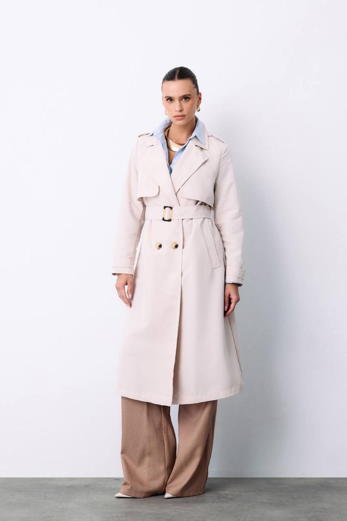 Wholesale Women Cream Trench Coat 718590