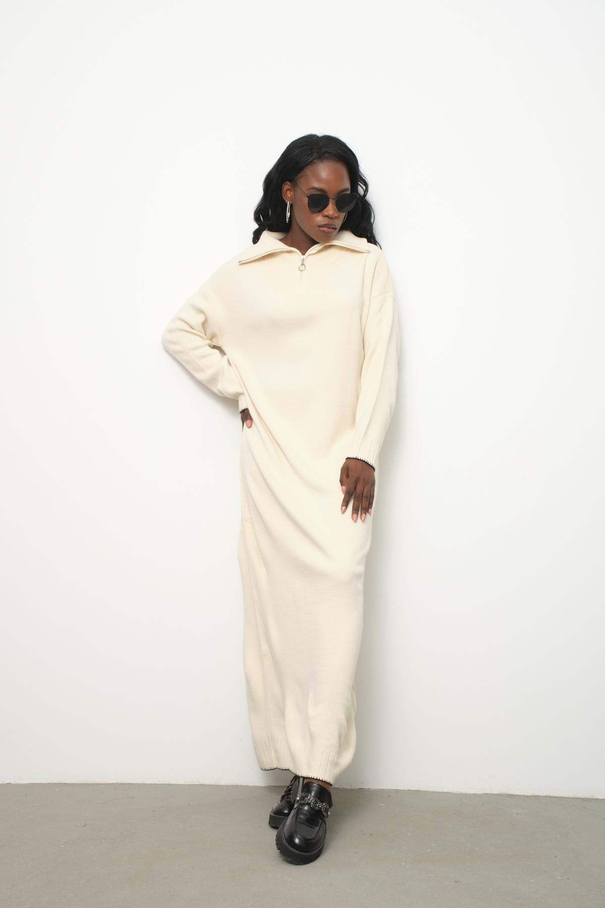 Wholesale Women Cream Zip-Neck Knitted Maxi Dresses 710109