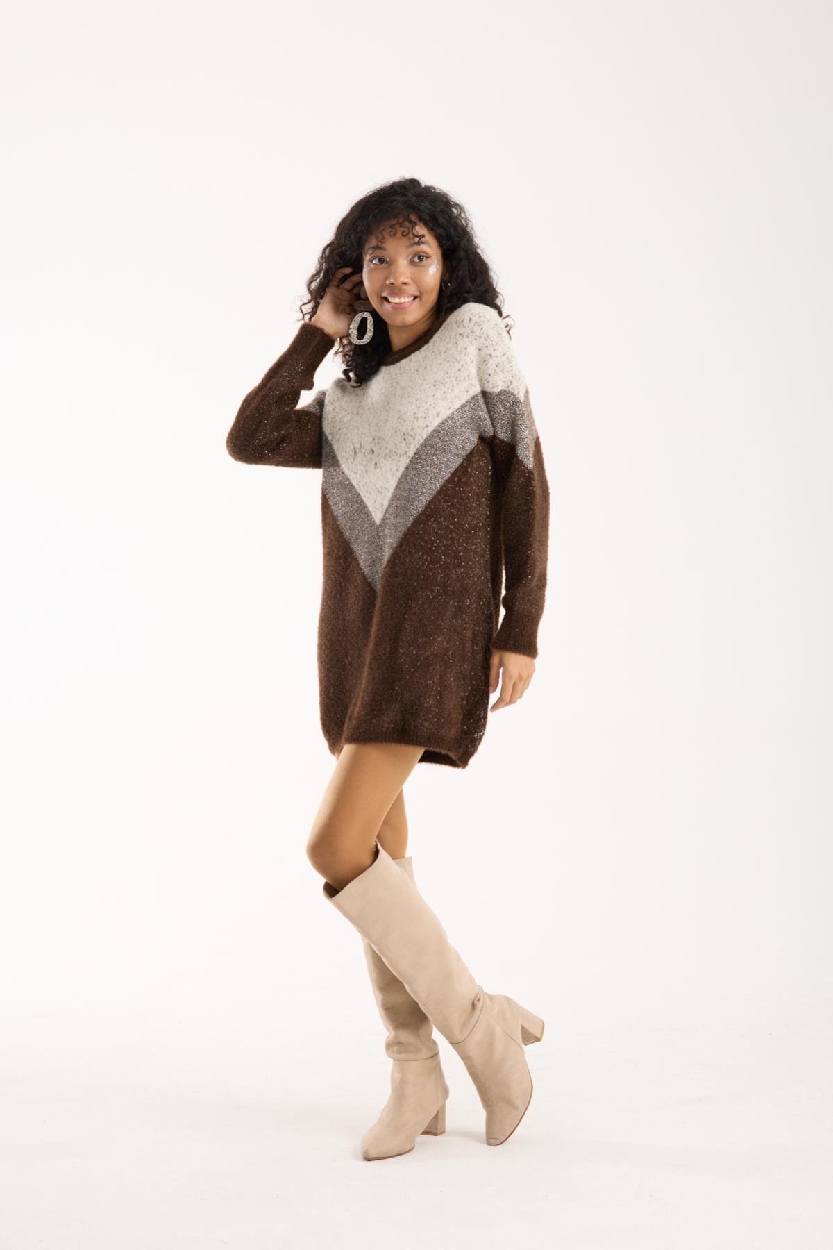 Wholesale Women Dark Brown Two-Tone Crew-Neck Lurex Knit Blouse 738870
