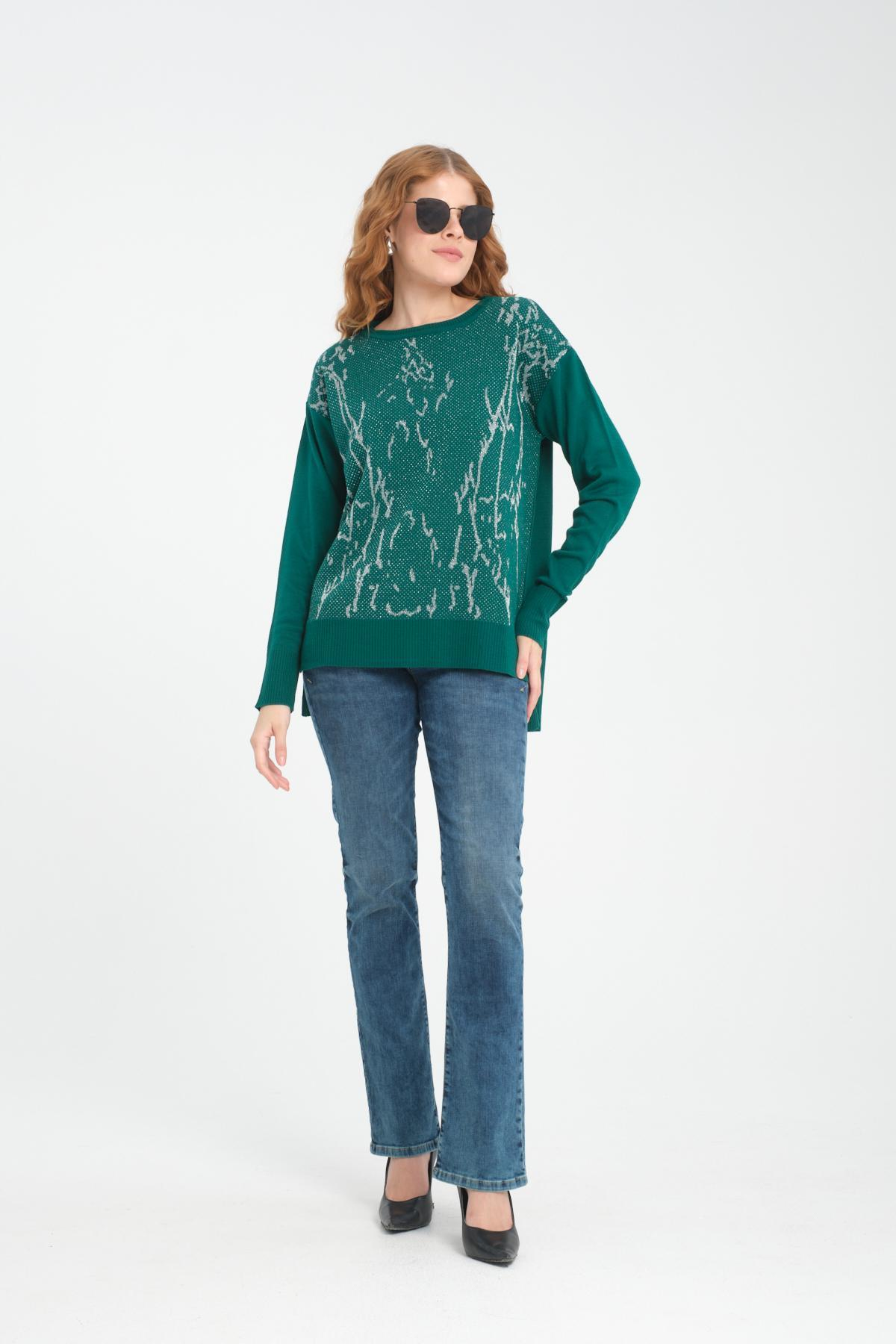 Wholesale Women Dark Green Glitter Crew-Neck Sweaters 710996