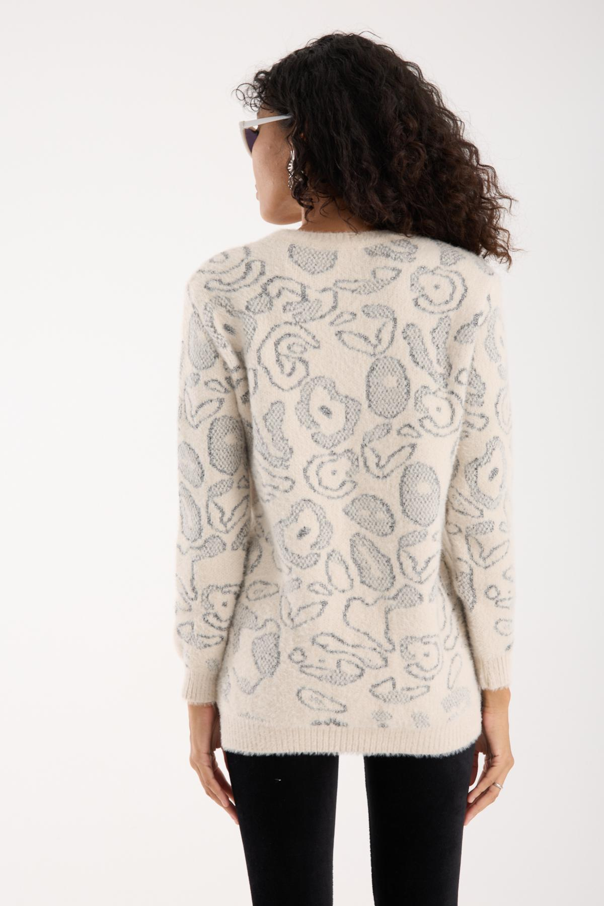 Wholesale Women Ecru Lurex Crew-Neck Knit Blouse with Side Slits 738856