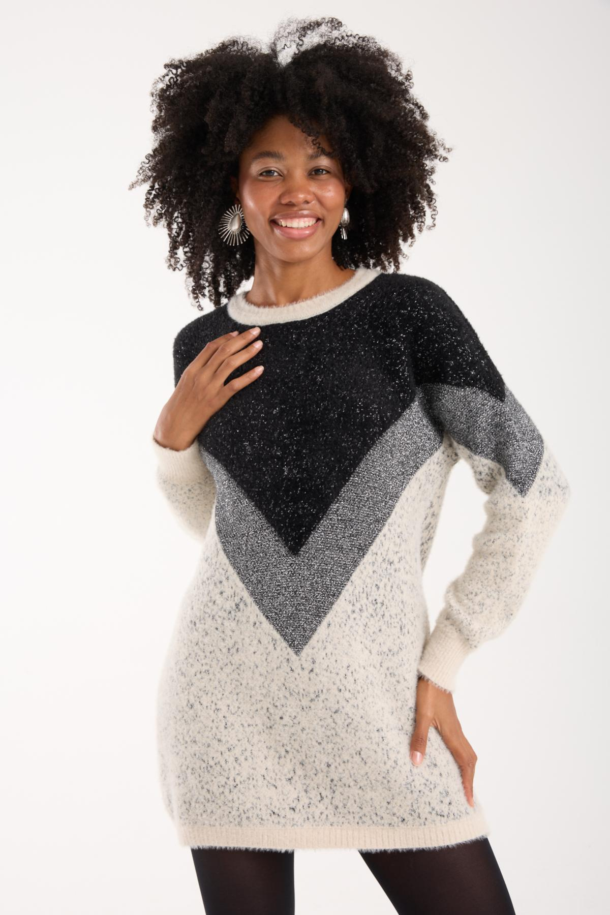 Wholesale Women Ecru Two-Tone Crew-Neck Lurex Knit Blouse 738867