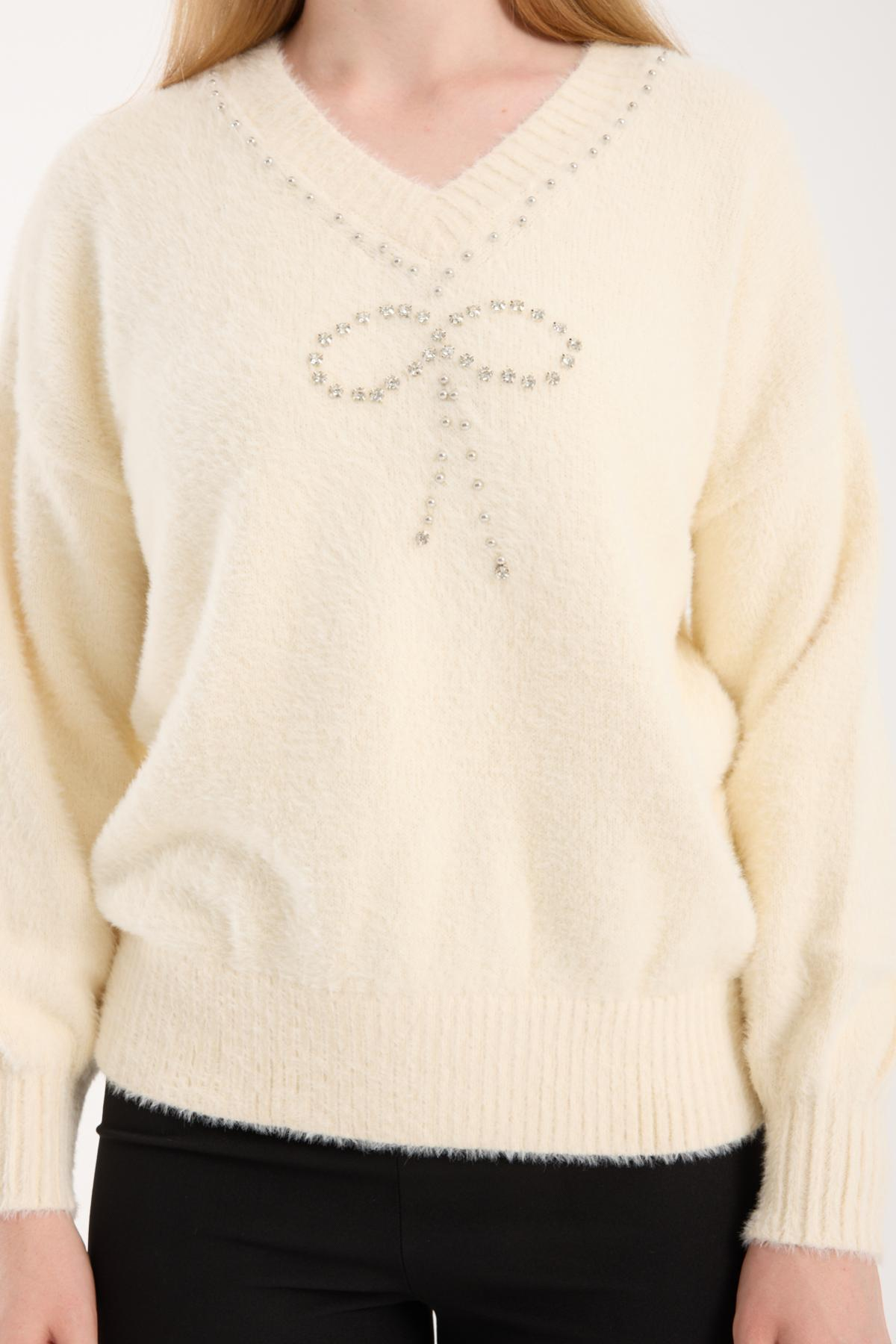 Wholesale Women Ecru V-Neck Knit Blouse with Rhinestone and Pearl Embellishments 738879