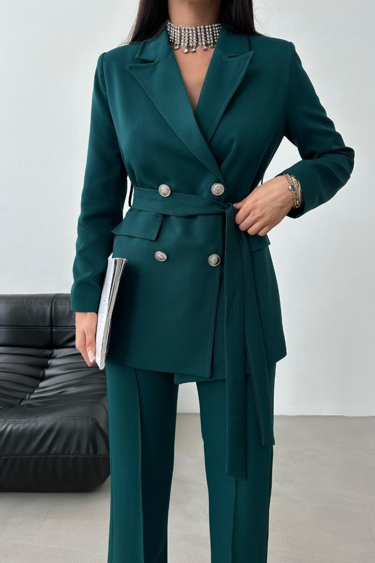 Wholesale Women Emerald Green Two Piece Button Detail Suit Blazer and Trouser Set 728492
