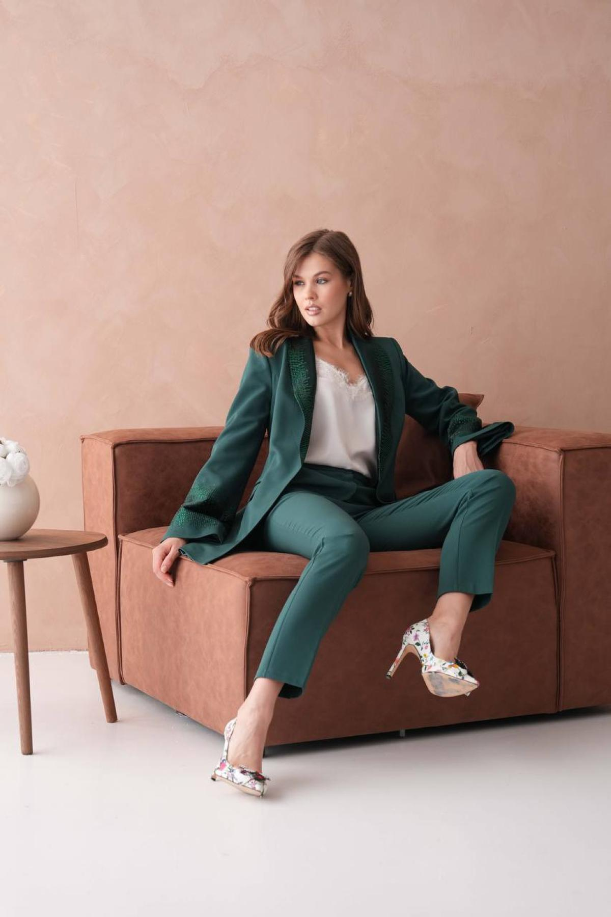 Wholesale Women Emerald Green Two Piece Suit - Blazer and Pants Set 721223