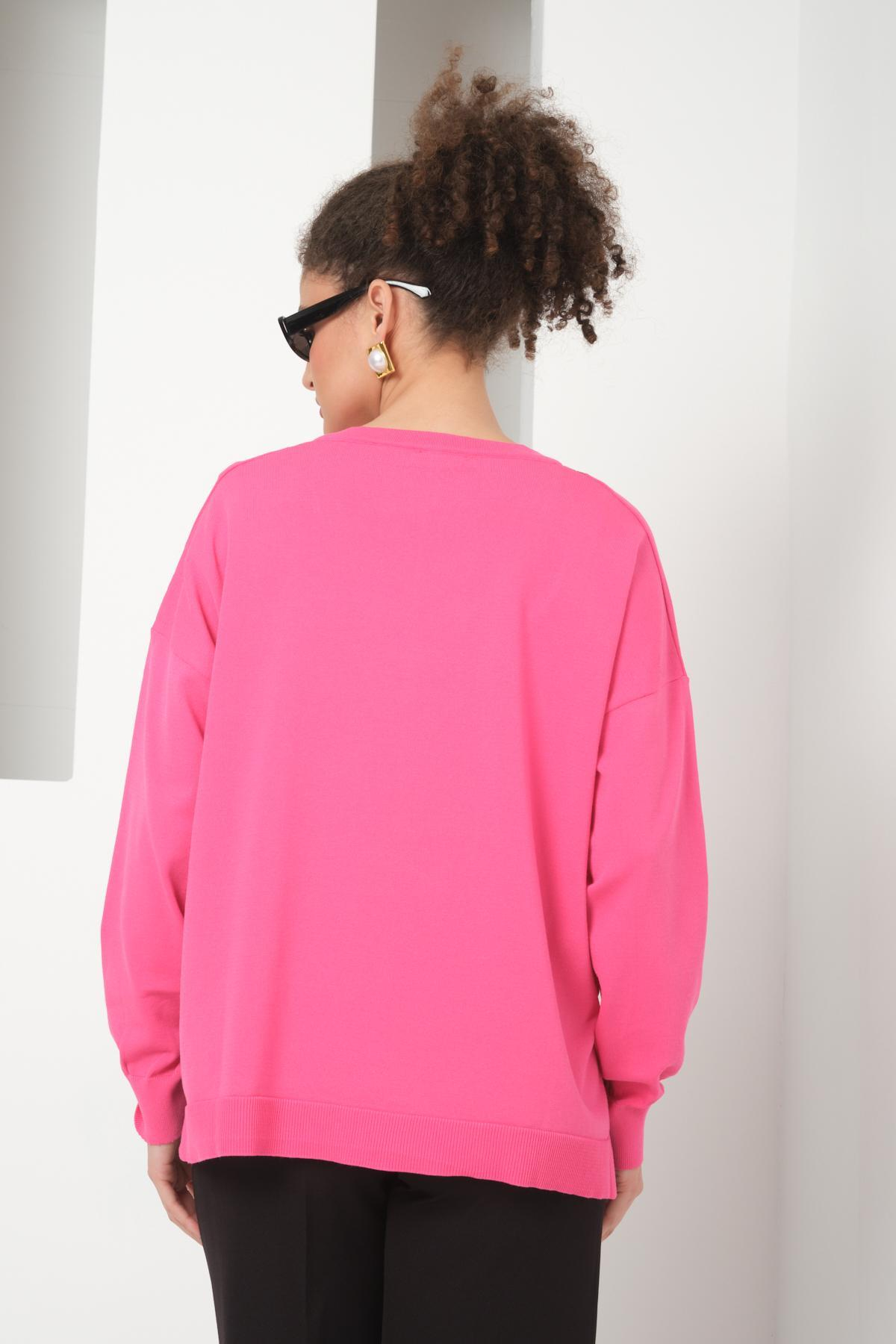 Wholesale Women Fuchsia Glitter-Garnished V-Neck Oversized Knit Blouse with Side Slits 724796